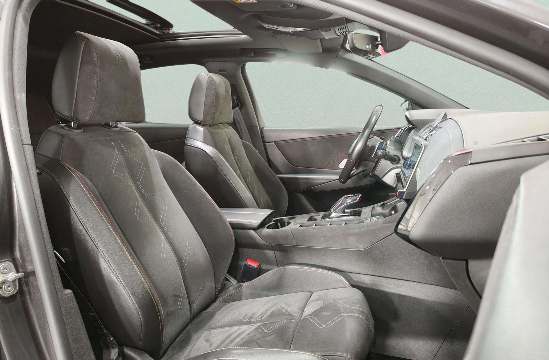 DS DS 7 Crossback E-Tense 300 Performance Line+ 4WD - foto 22