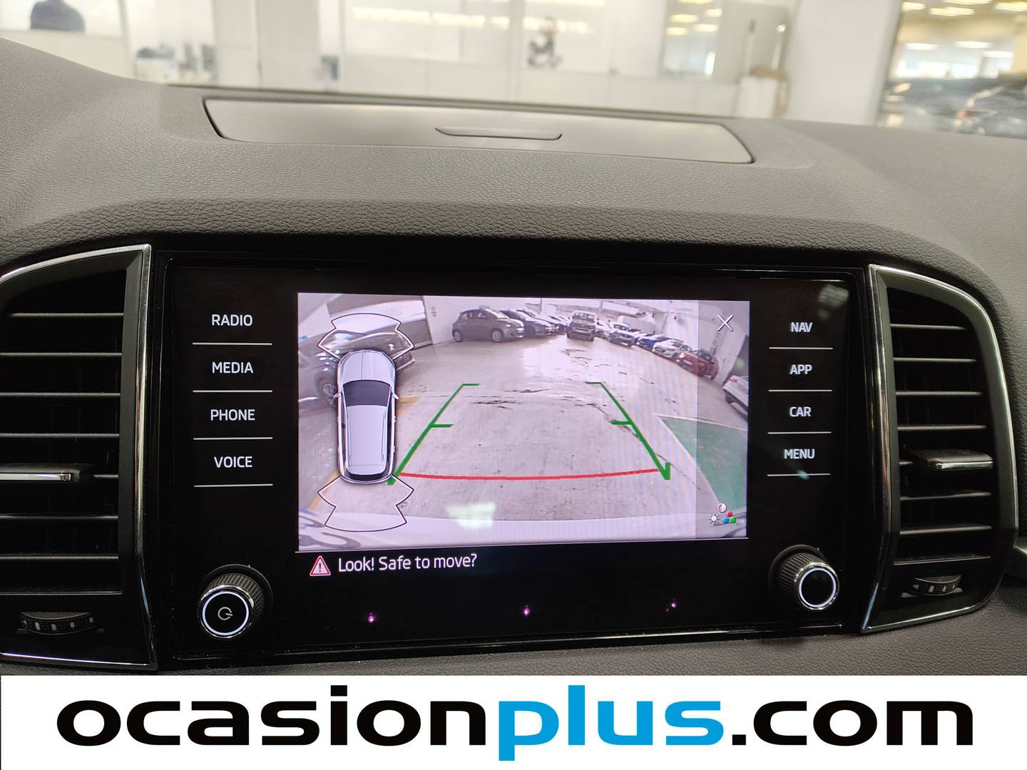 Foto Skoda Karoq Skoda Karoq 2.0 TDI Selection  (115 CV)