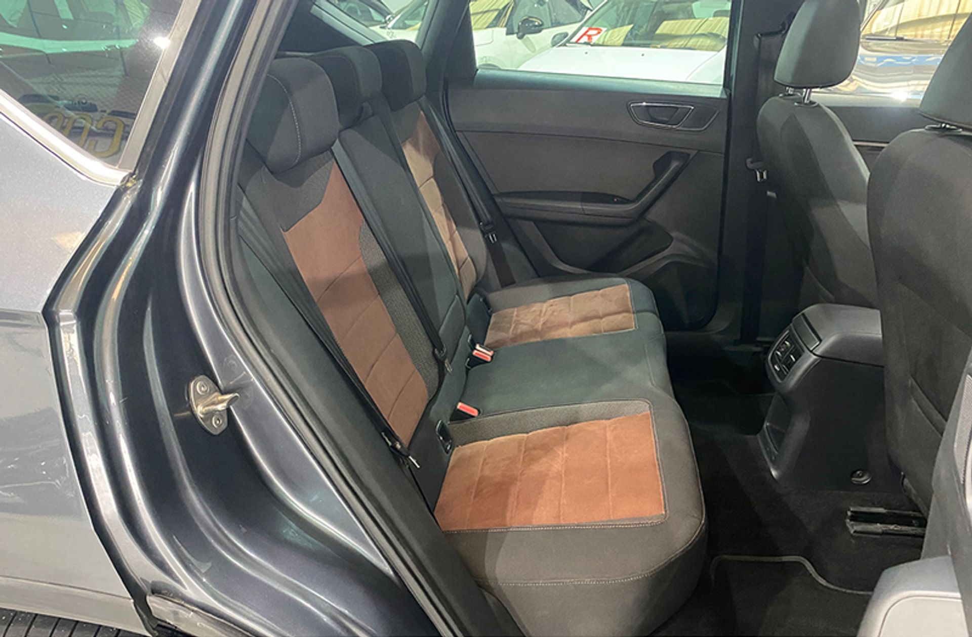 SEAT Ateca 2.0 TDI Xcellence 4Drive DSG - foto 24