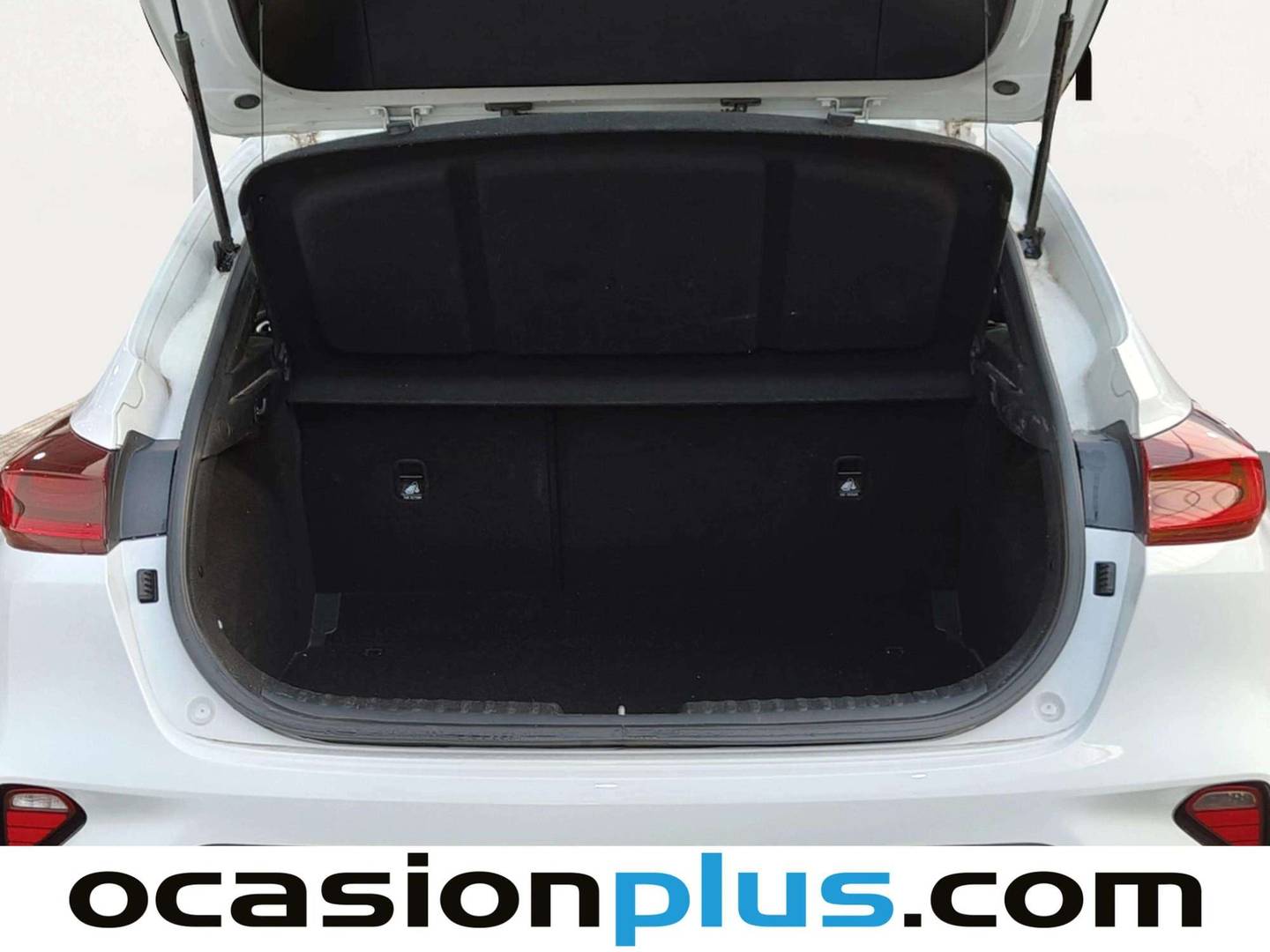 Foto asientos delanteros KIA XCeed KIA XCeed 1.5 MHEV iMT Tech (160 CV)