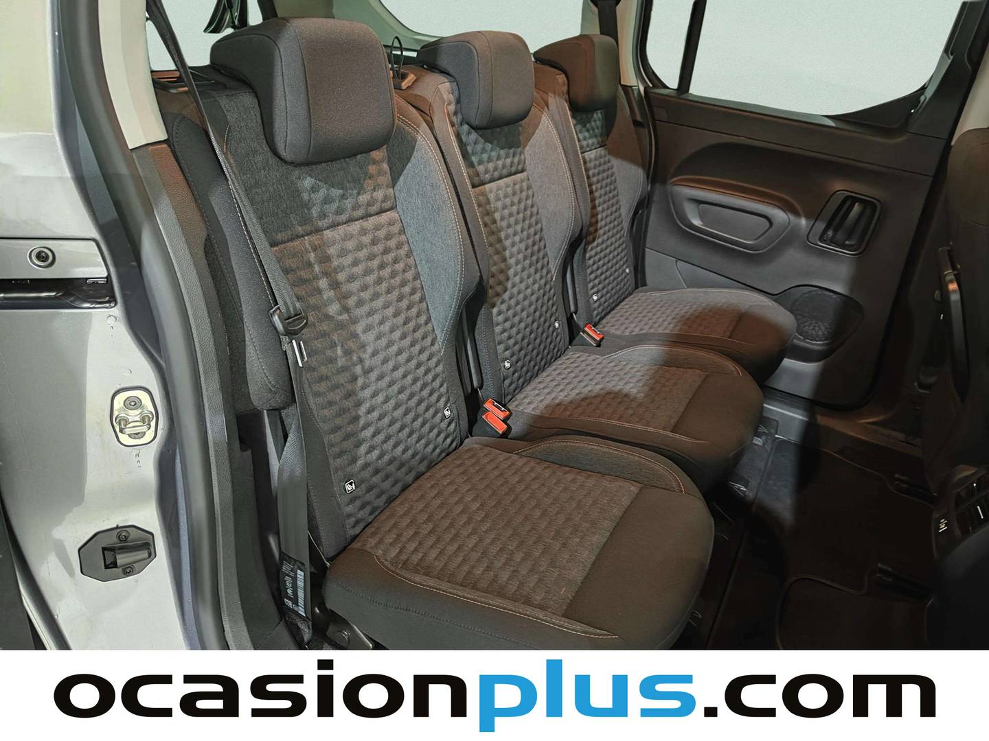 Foto Peugeot Rifter Peugeot Rifter BlueHDi 130 GT Long EAT8 (130 CV) 7 Plazas