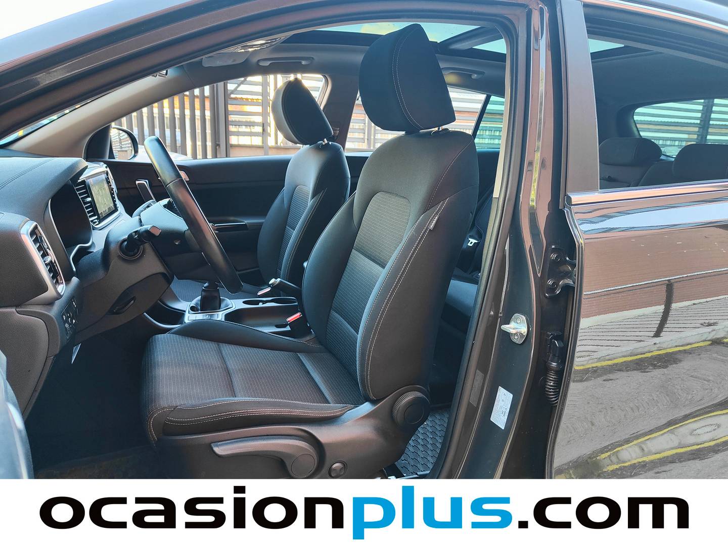 Foto asientos delanteros KIA Sportage KIA Sportage Kia Sportage 1.6 GDI Black Edition 4x2 97 kW (132 CV)