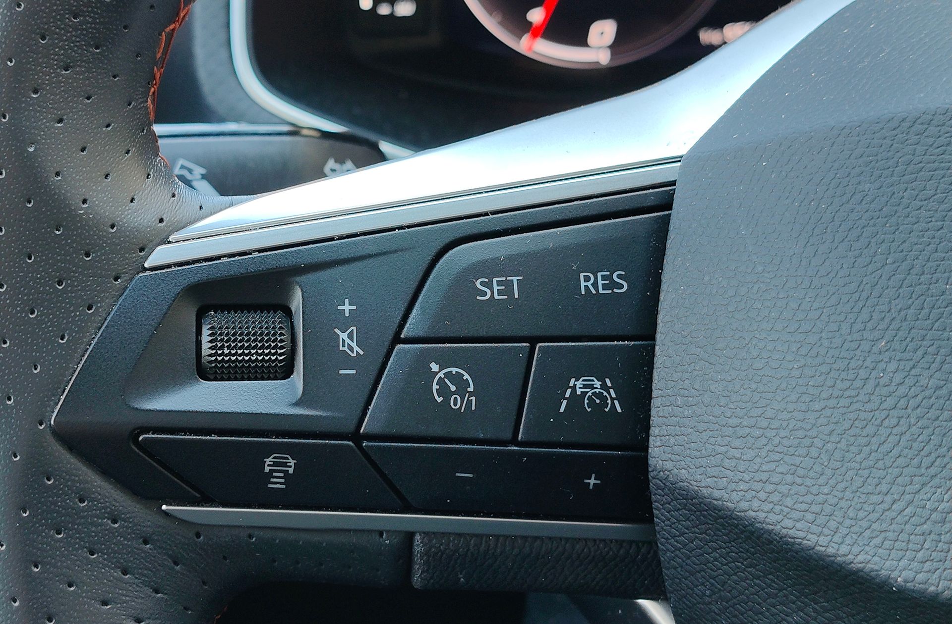 SEAT Arona 1.0 TSI FR XL RX Edition - foto 29