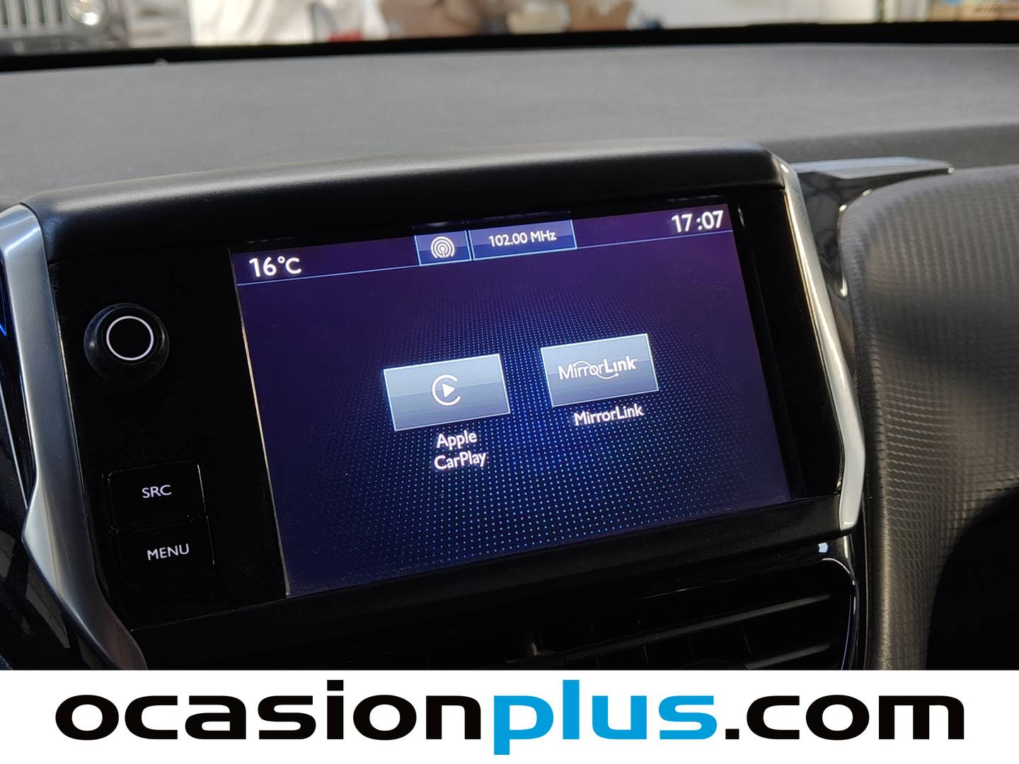 Equipamiento del Peugeot 2008 Peugeot 2008 BlueHDi 120 S&S Allure (120 CV)