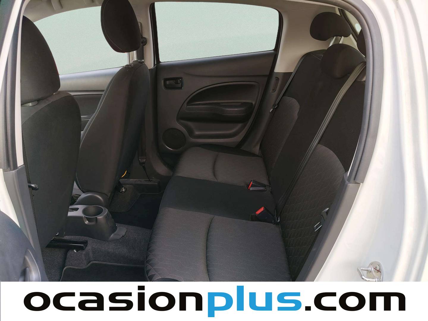Foto asientos traseros Mitsubishi Space Star Mitsubishi Space Star 120 MPI Motion (71 CV)