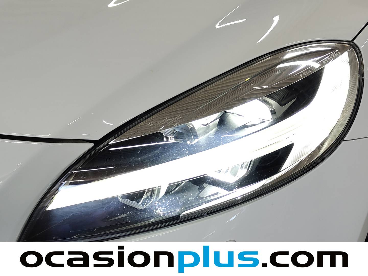 Foto Volvo V40 Volvo V40 T2 Momentum (122 CV)