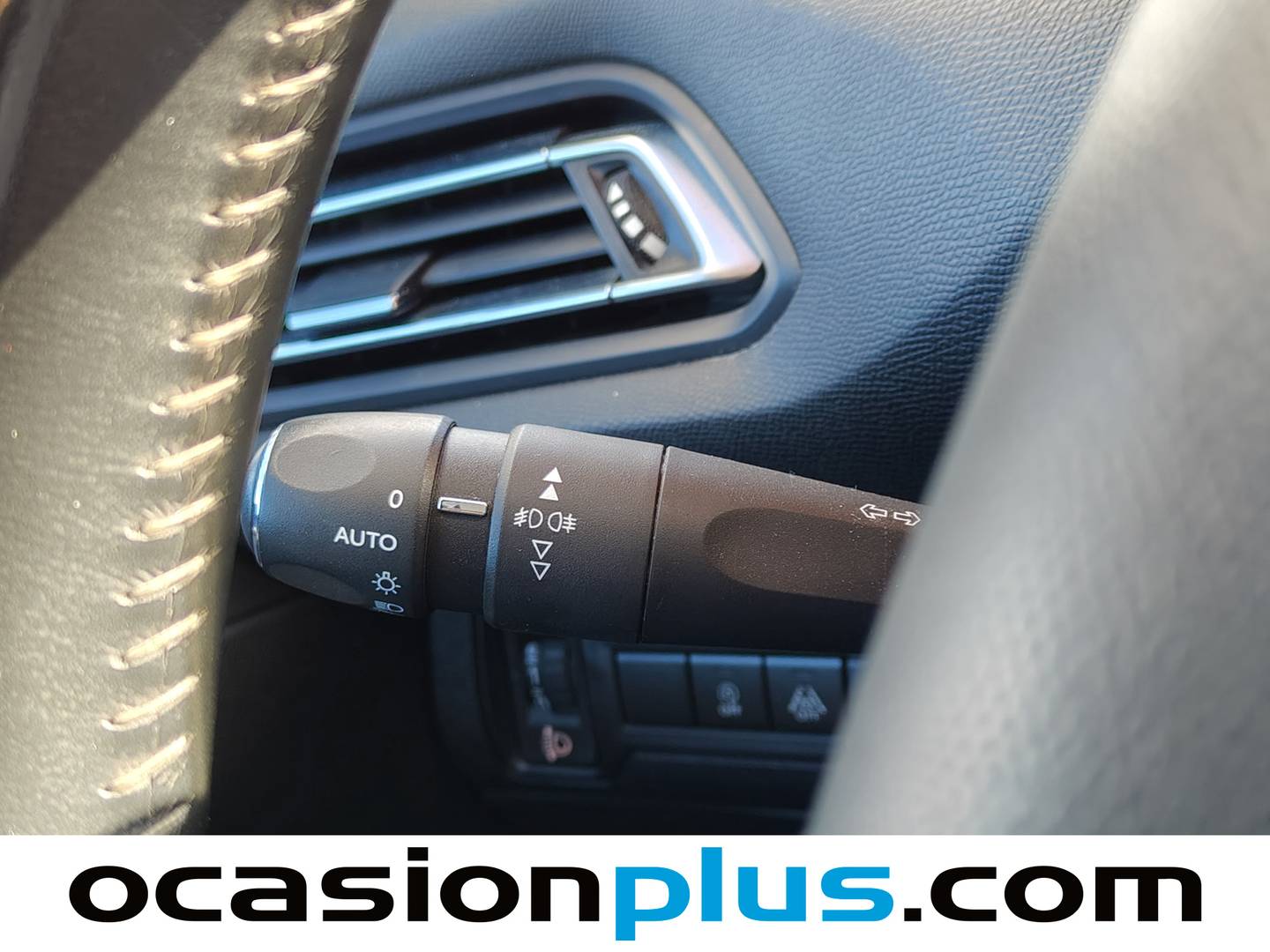 Foto Peugeot 308 Peugeot 308 1.6 BlueHDi Active (120 CV)