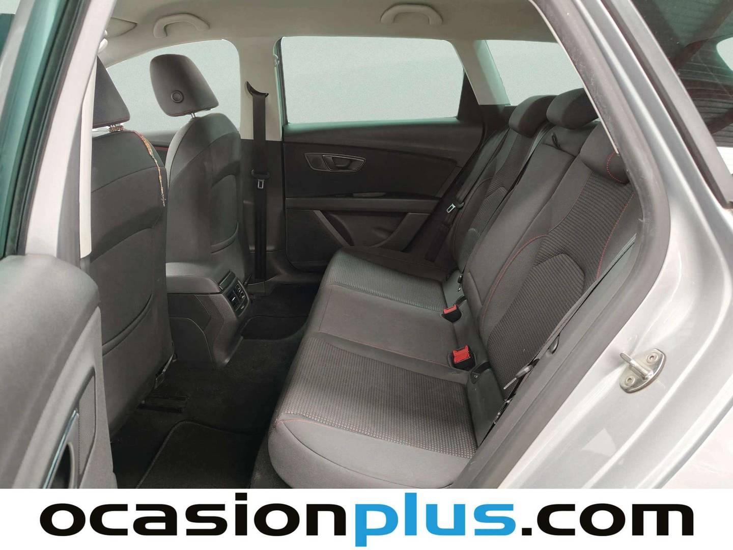 Foto asientos traseros Seat León Seat León ST ST 2.0 TDI S&S FR DSG (150 CV)