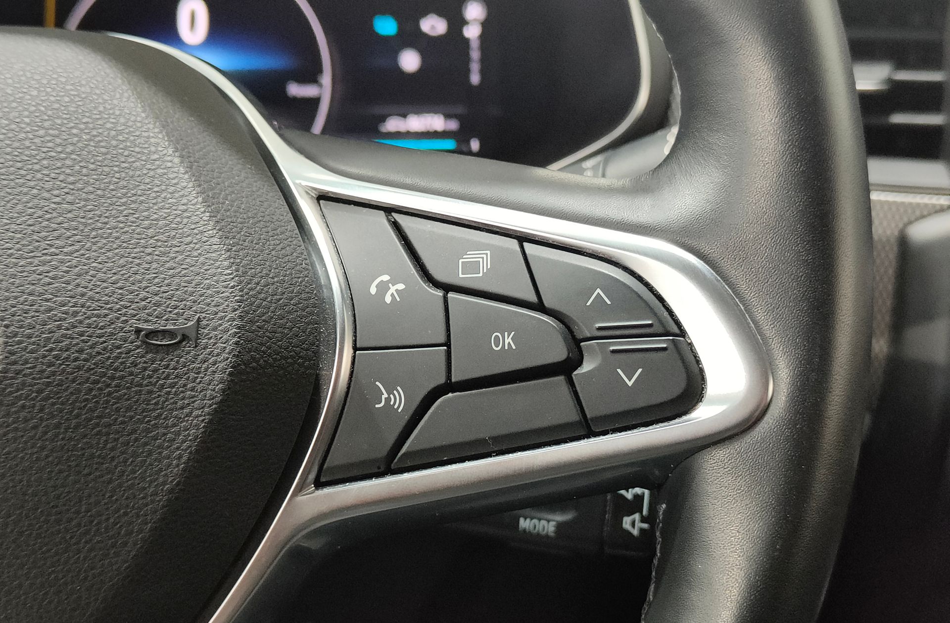 Renault Arkana Techno E-Tech full hybrid - foto 26