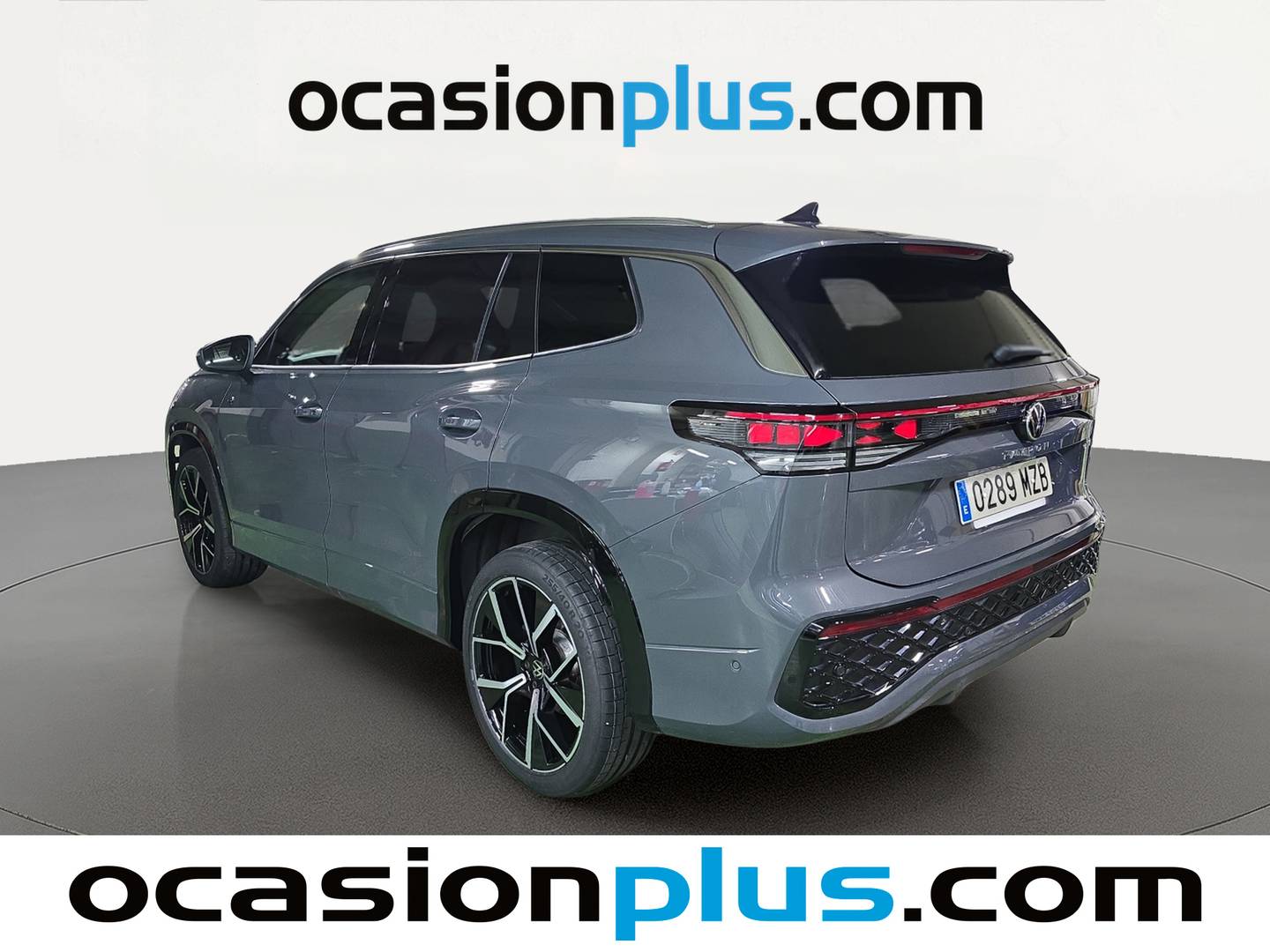 Foto trasera Volkswagen Tayron Volkswagen Tayron R-Line 1.5 eTSI  (150 CV) DSG izquierda