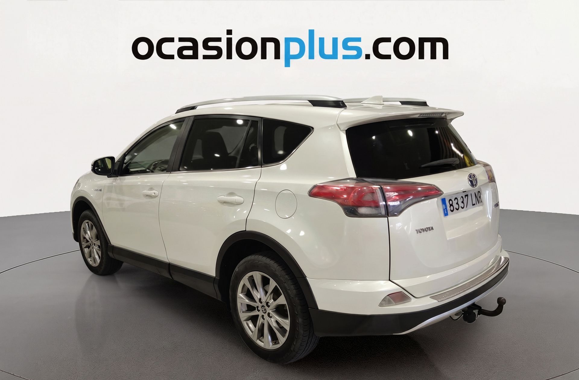 Toyota RAV4 150D 2WD Advance - foto 3