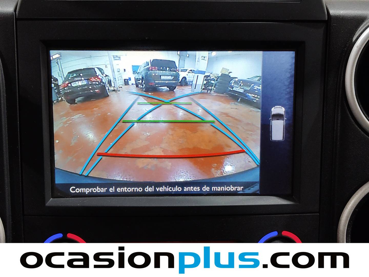 Foto Peugeot Partner Peugeot Partner Tepee 1.6 BlueHDi TEPEE Outdoor (100 CV)