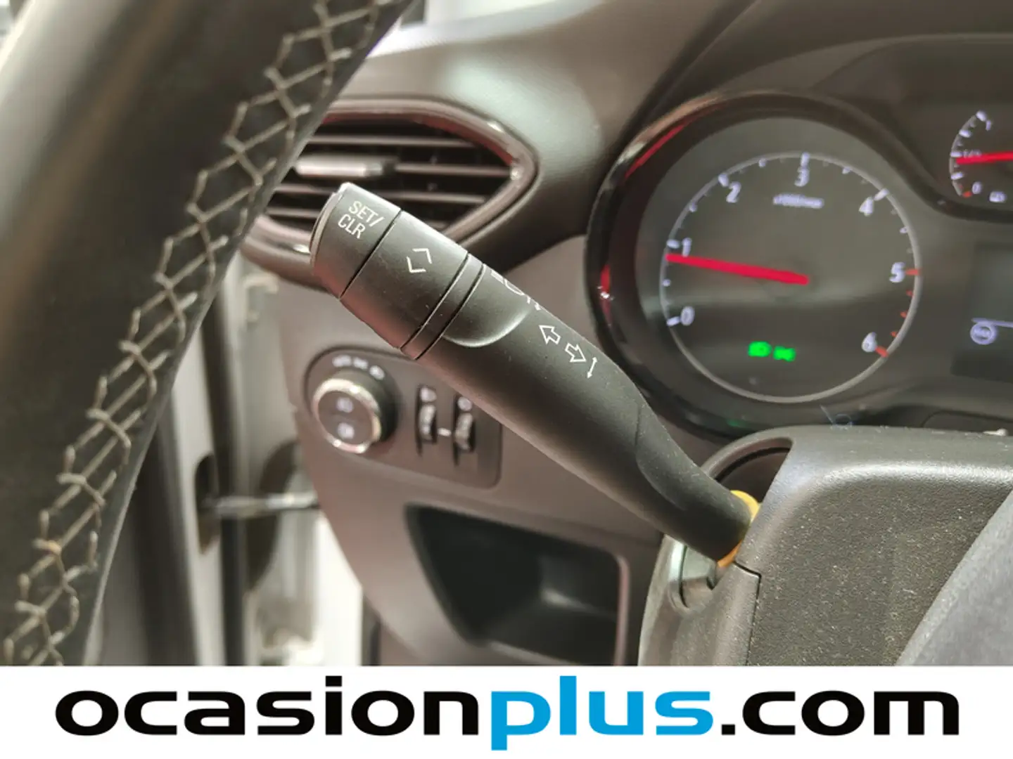 Foto Opel Crossland X Opel Crossland X 1.6 Turbo Selective (99 CV)