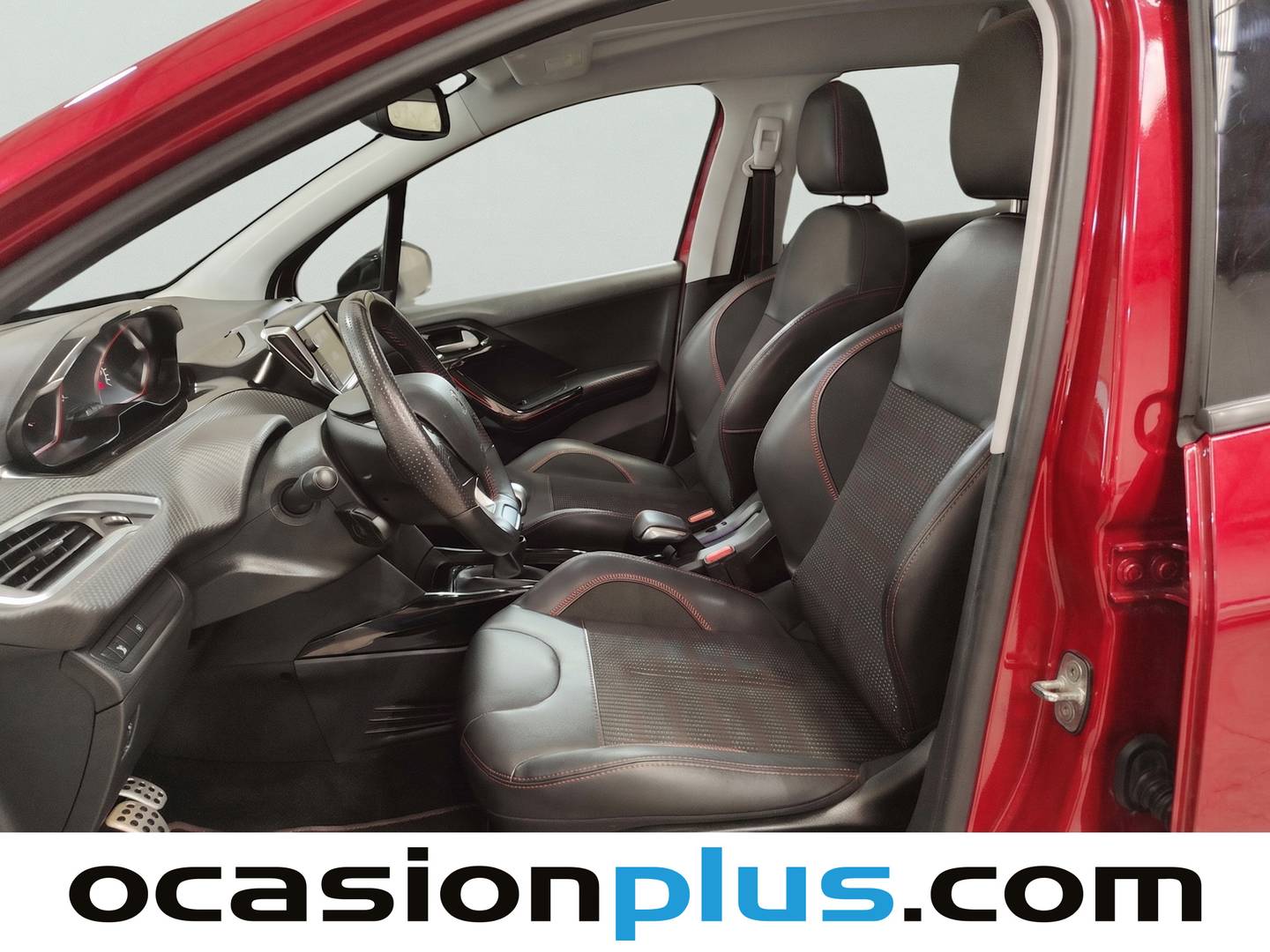 Foto asientos delanteros Peugeot 2008 Peugeot 2008 PureTech 130 S&S GT Line (130 CV)