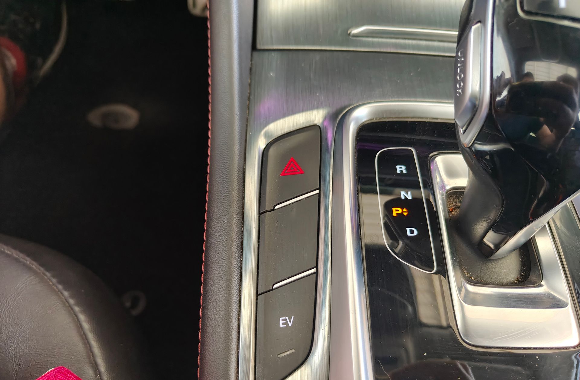 MG eHS 1.5 T-GDi PHEV Luxury - foto 36