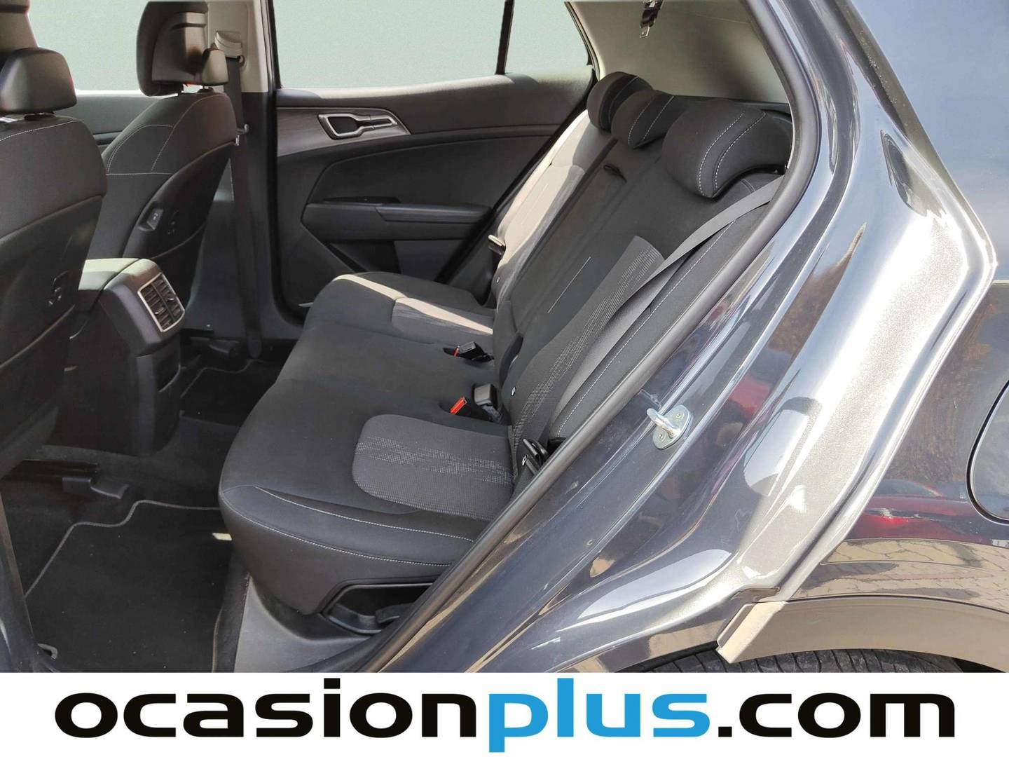 Foto asientos traseros KIA Sportage KIA Sportage 1.6 T-GDi MHEV Drive 4x2 (150 CV)