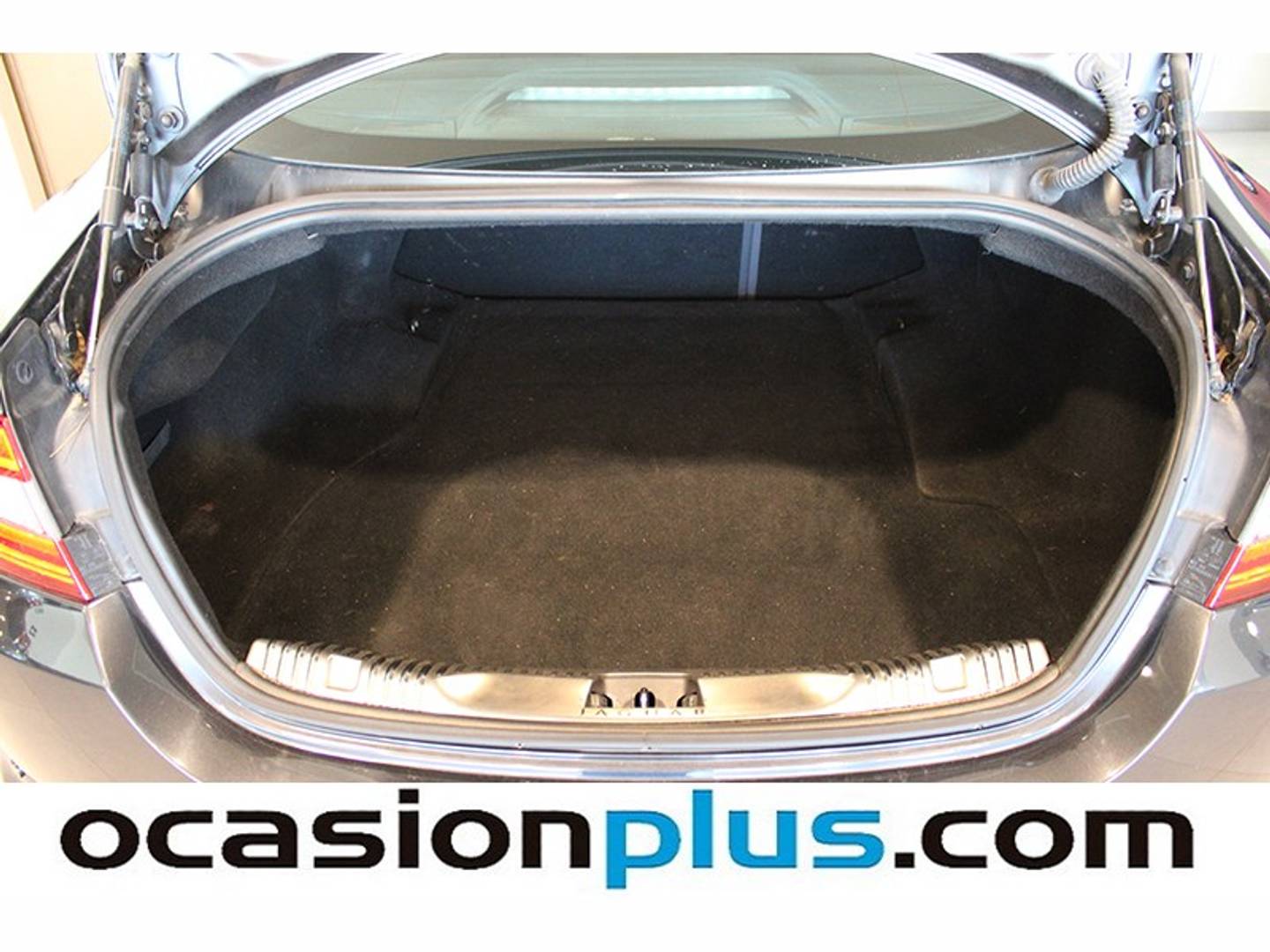 Foto Jaguar XF Jaguar XF 2.2 Diesel Luxury Auto (200 CV)