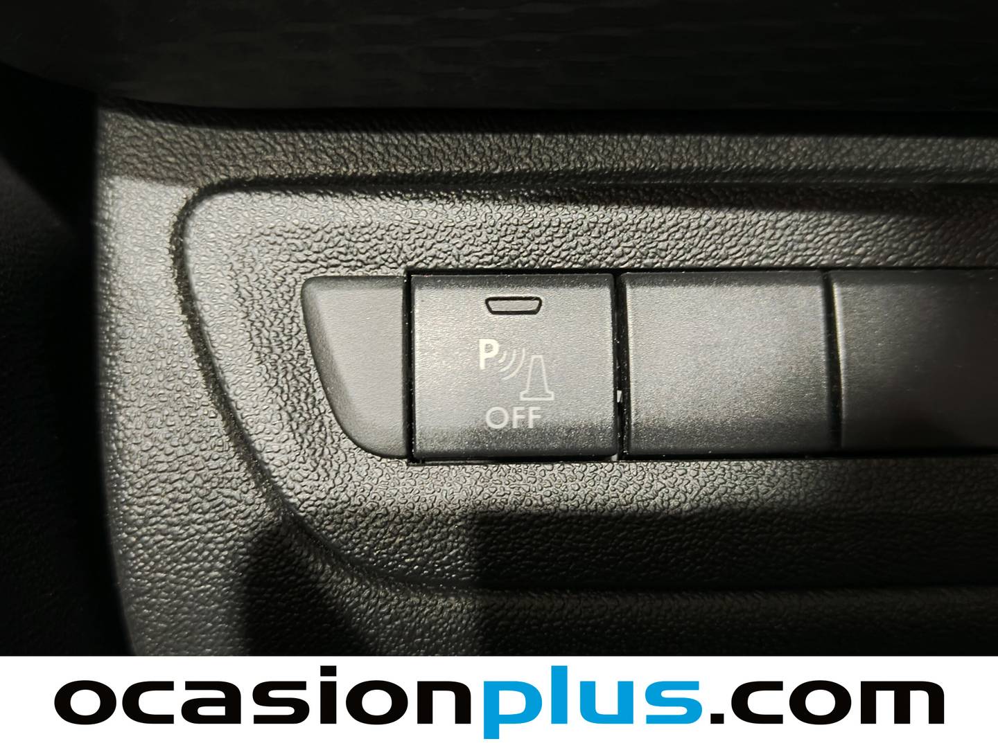 Equipamiento del Peugeot 2008 Peugeot 2008 PureTech 82 Style (82 CV)