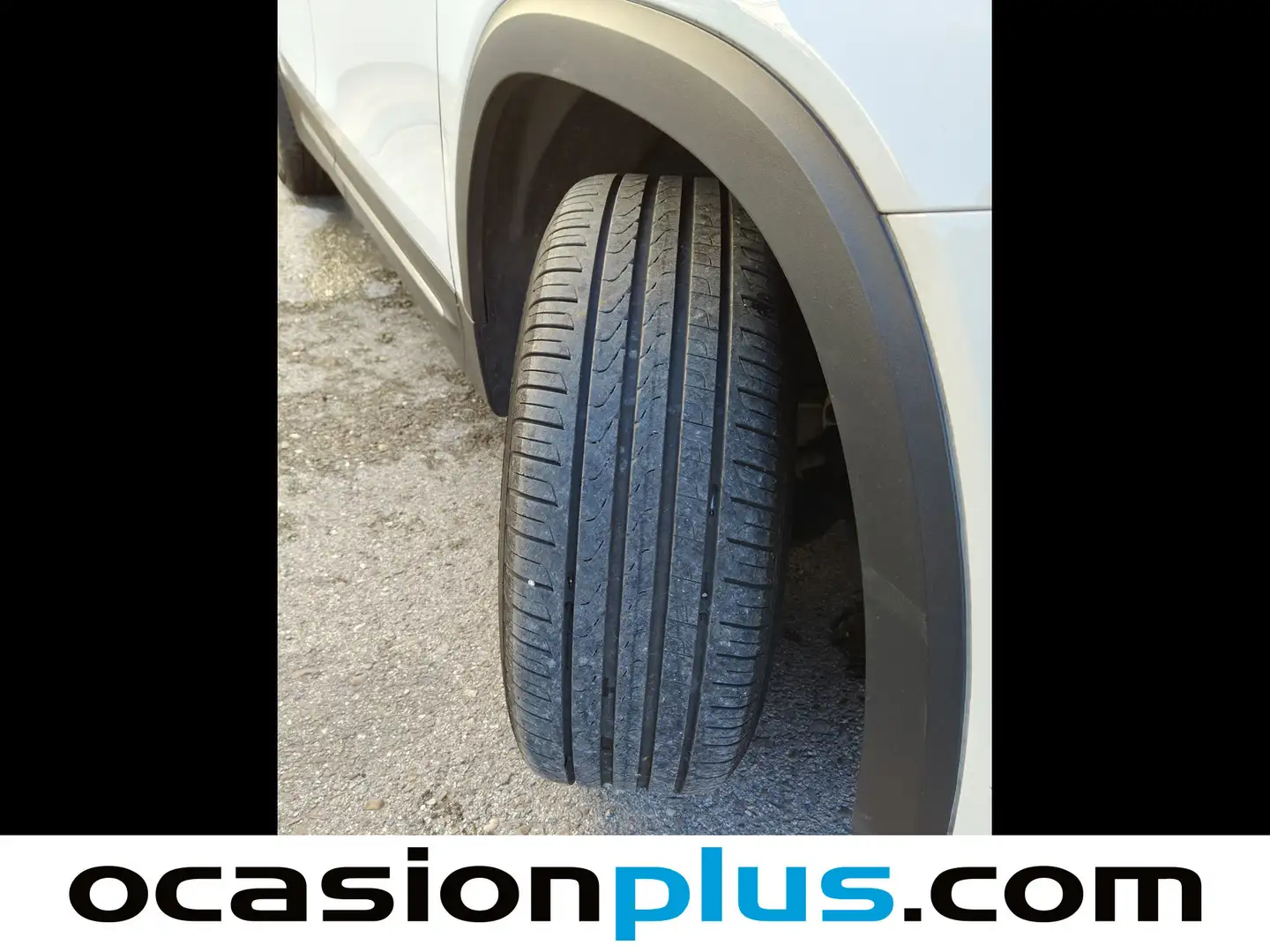 Foto Mercedes GLB Mercedes-Benz GLB GLB 200 d (150 CV)