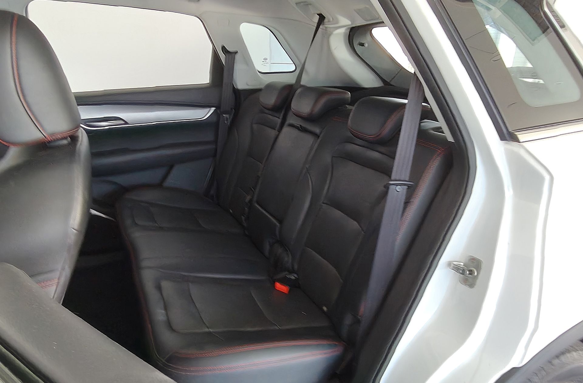 SWM G01 1.5T Luxury - foto 14