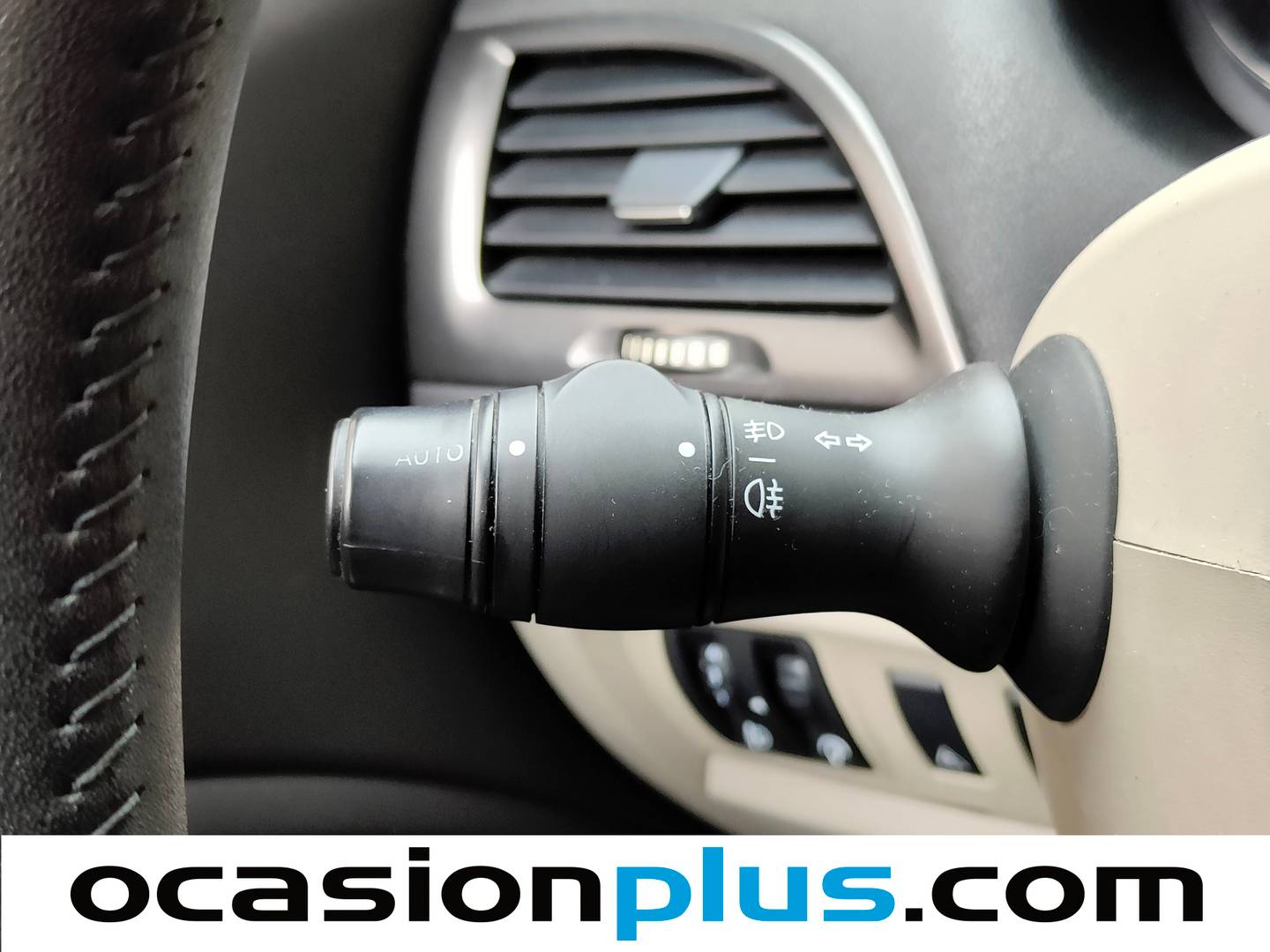 Extras y acabados del Renault Mégane Renault Megane Expression Energy S&S Tce (115 CV)