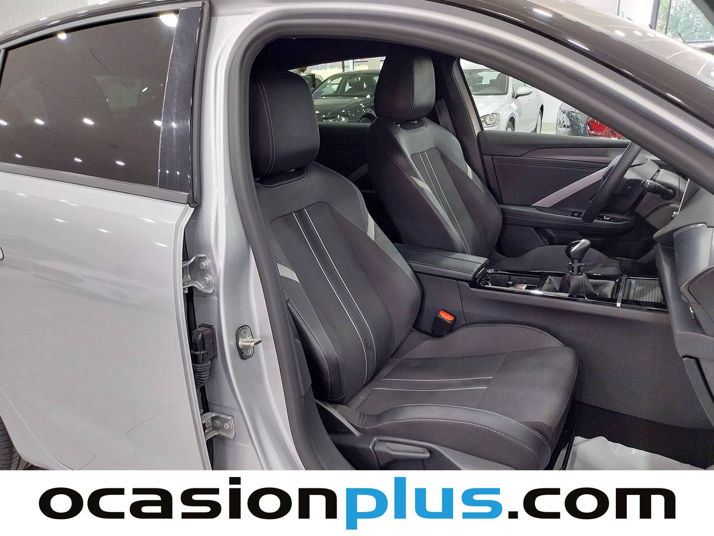 Foto Opel Astra Opel Astra 1.2 Turbo XHT GS (130 CV)