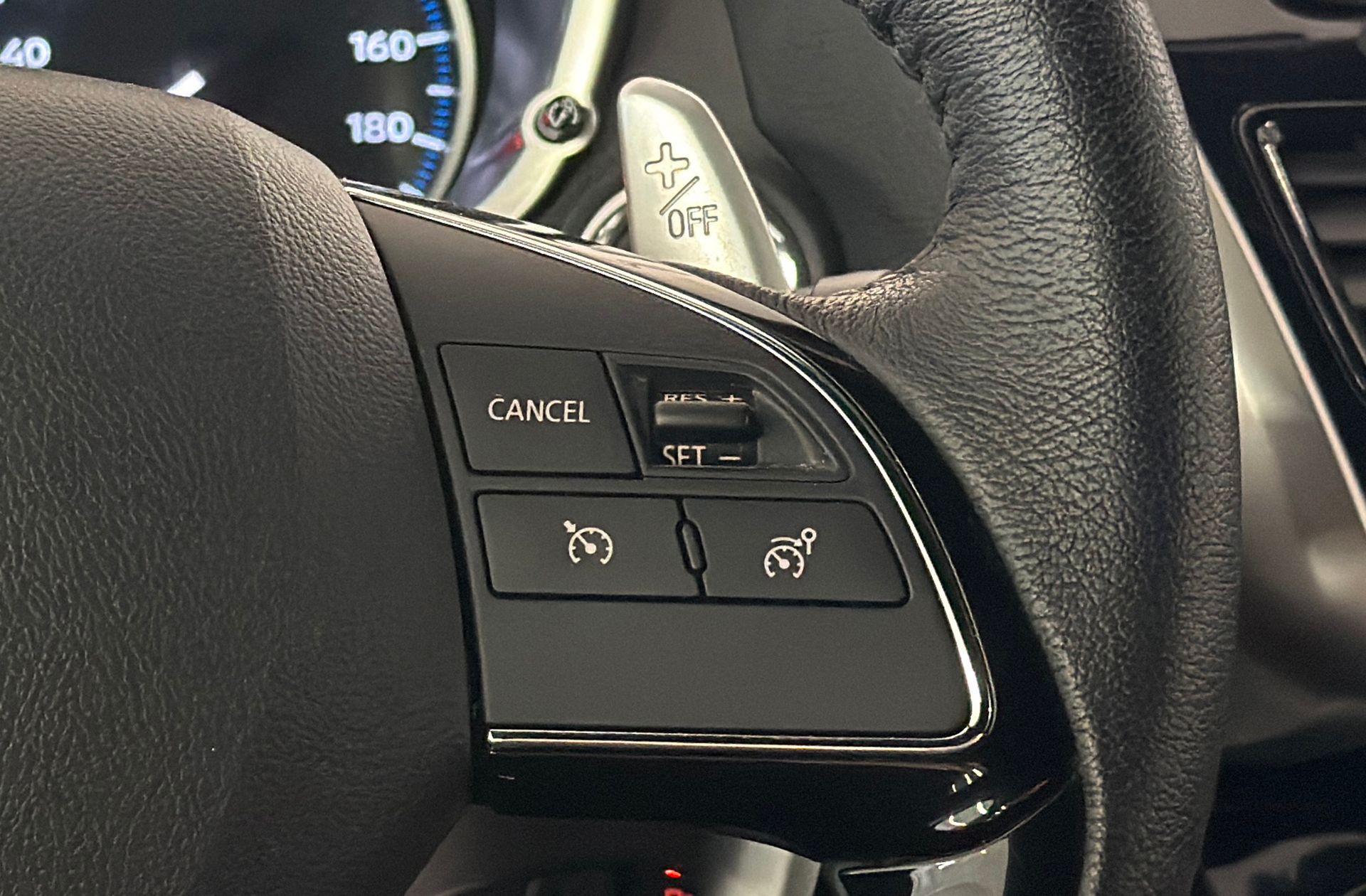 Mitsubishi Eclipse Cross 2.4 PHEV Kaiteki 4WD - foto 26