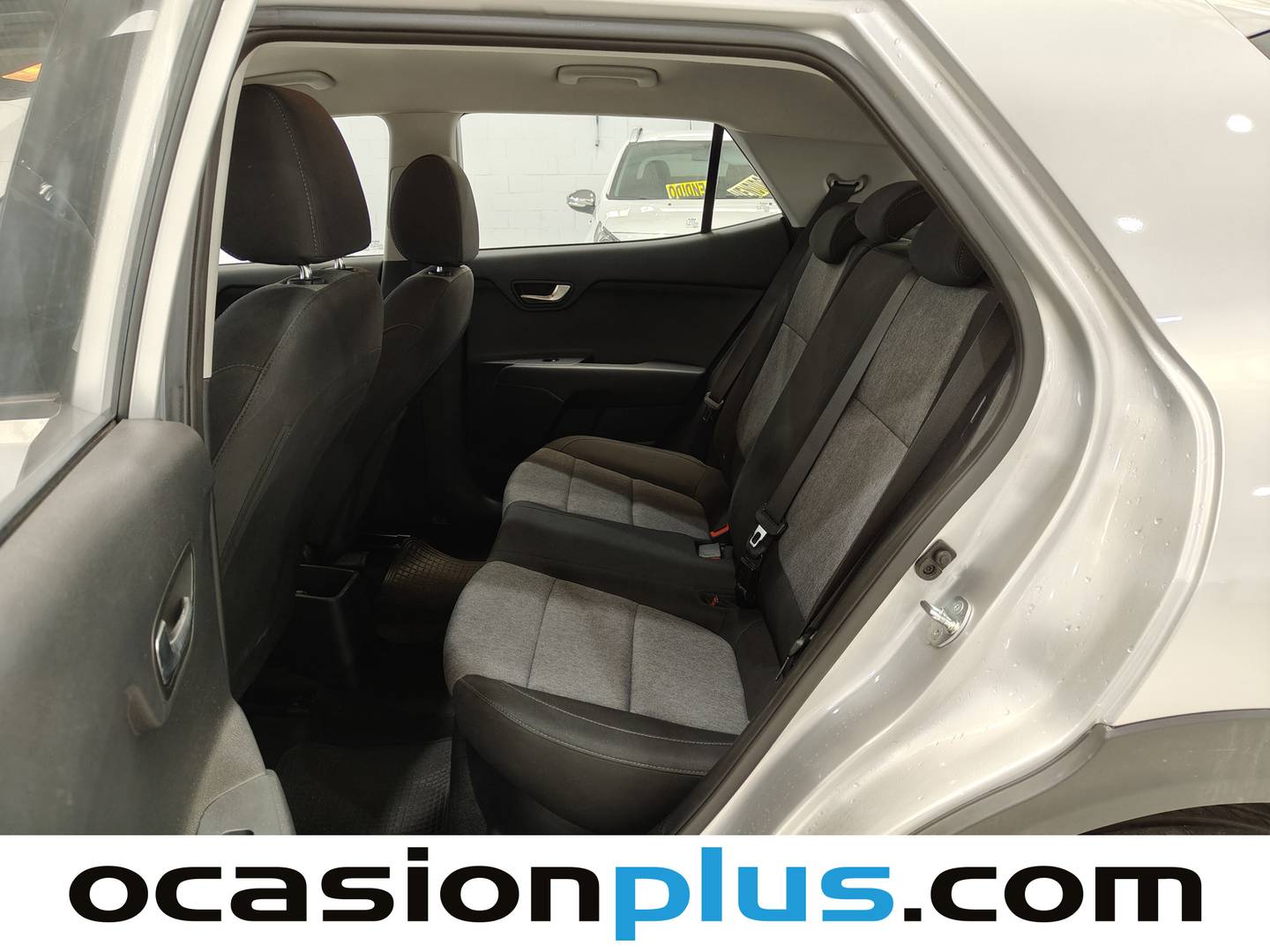 Foto asientos traseros KIA Stonic KIA Stonic 1.2 DPi Drive (79 CV)