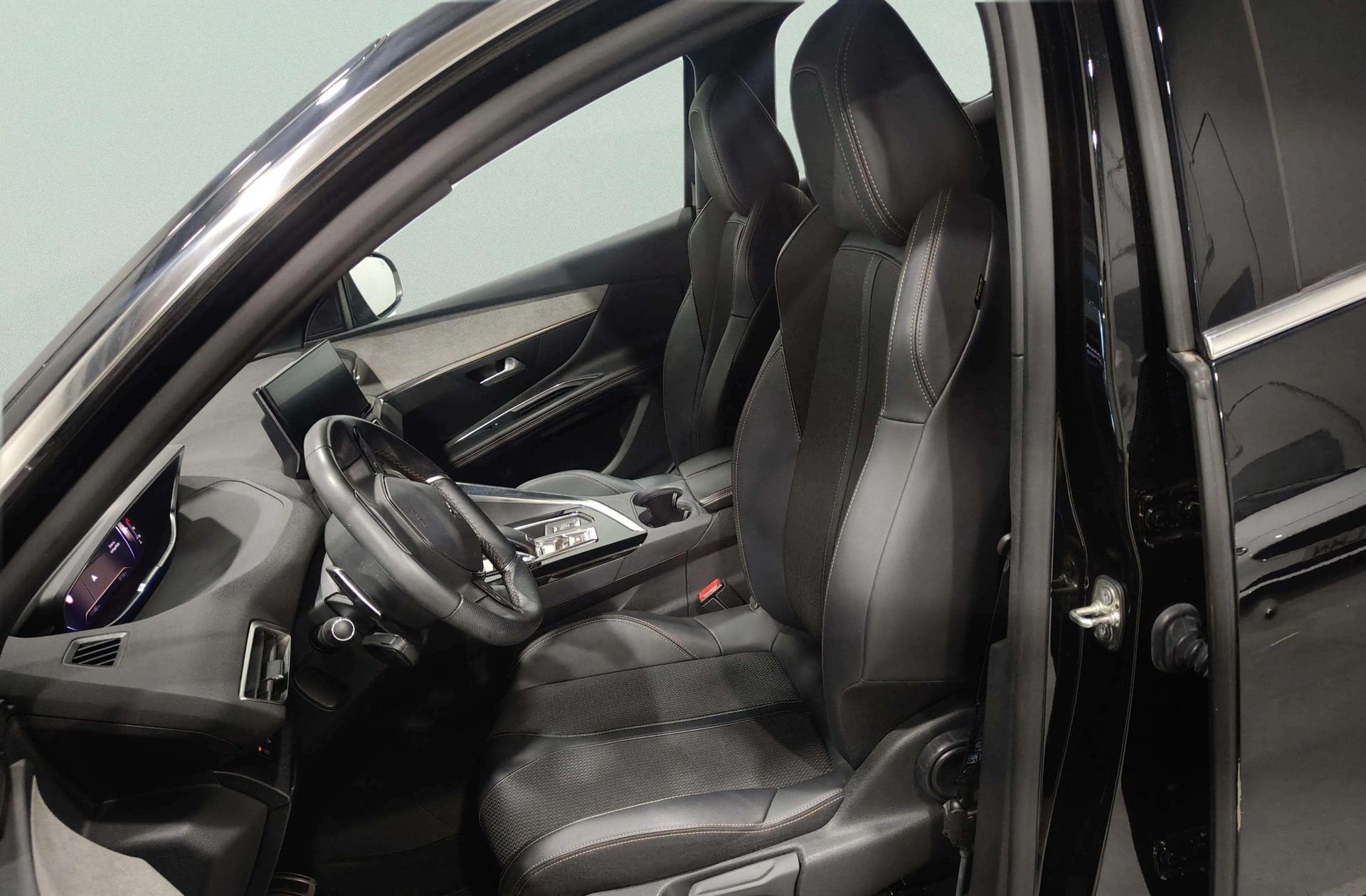 Peugeot 3008 BlueHDi 130 GT EAT8 - foto 16