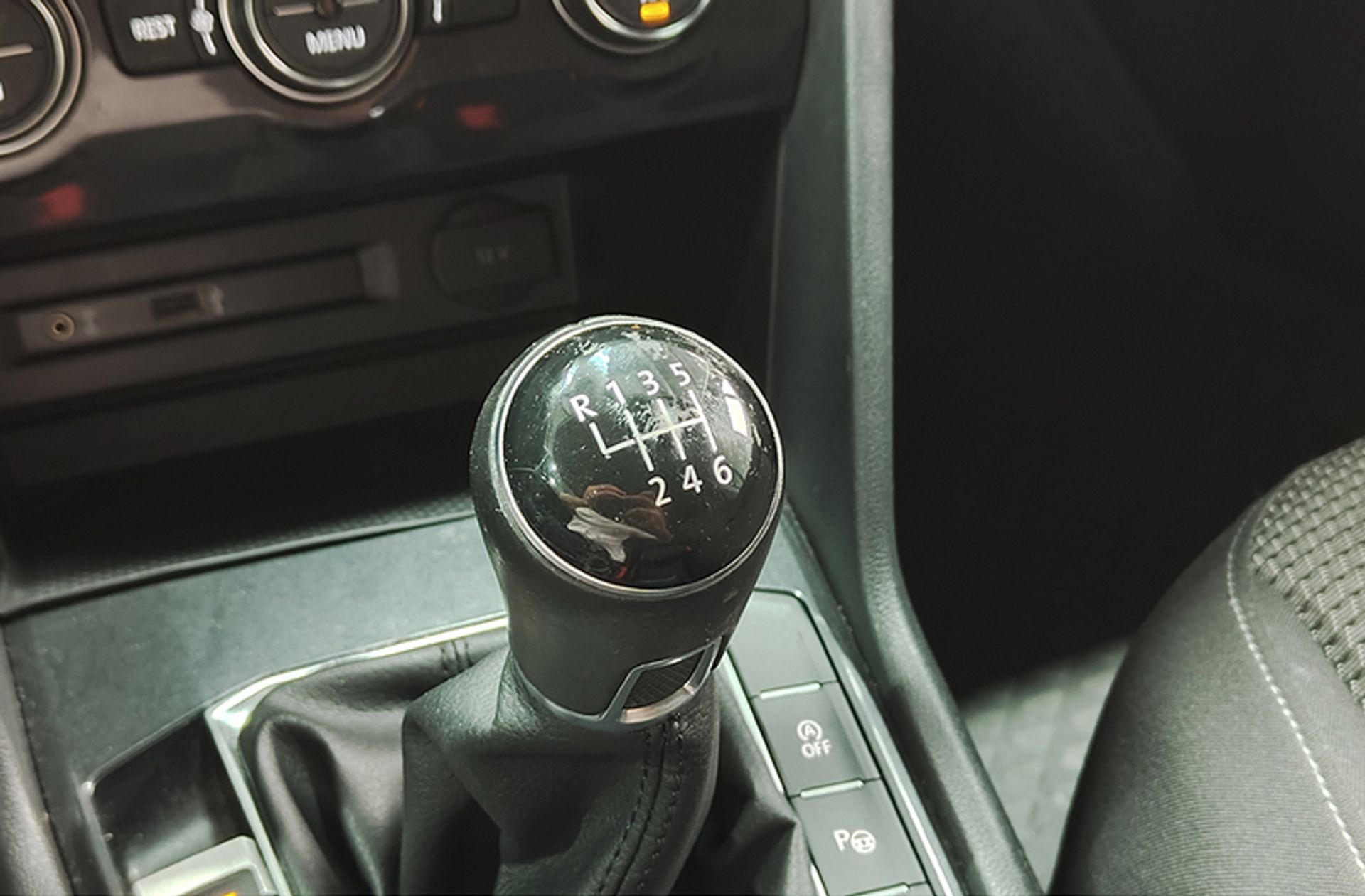 Volkswagen Tiguan Edition 1.4 TSI - foto 6