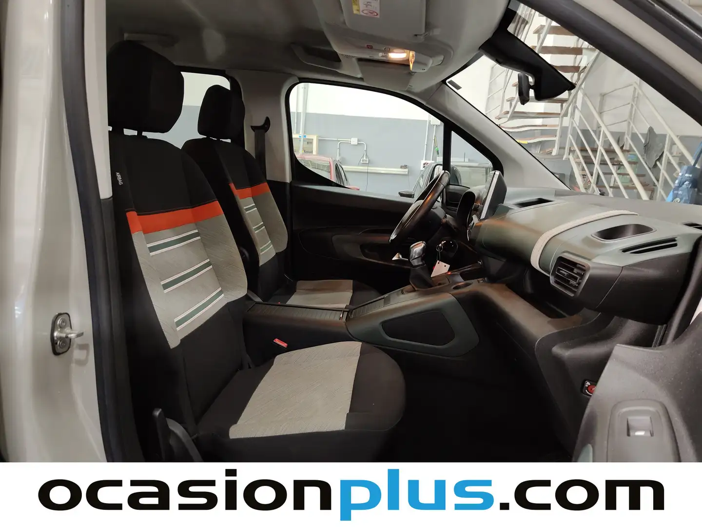 Foto Citroën Berlingo Citroen Berlingo BlueHDi 100 S&S Talla M Shine (102 CV)