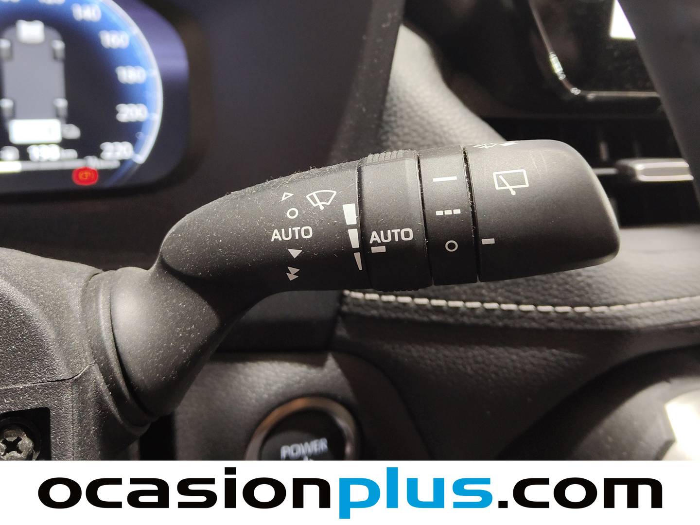 Accesorios del Toyota Rav4 Toyota Rav4 220H Advance 4x2 (218 CV)