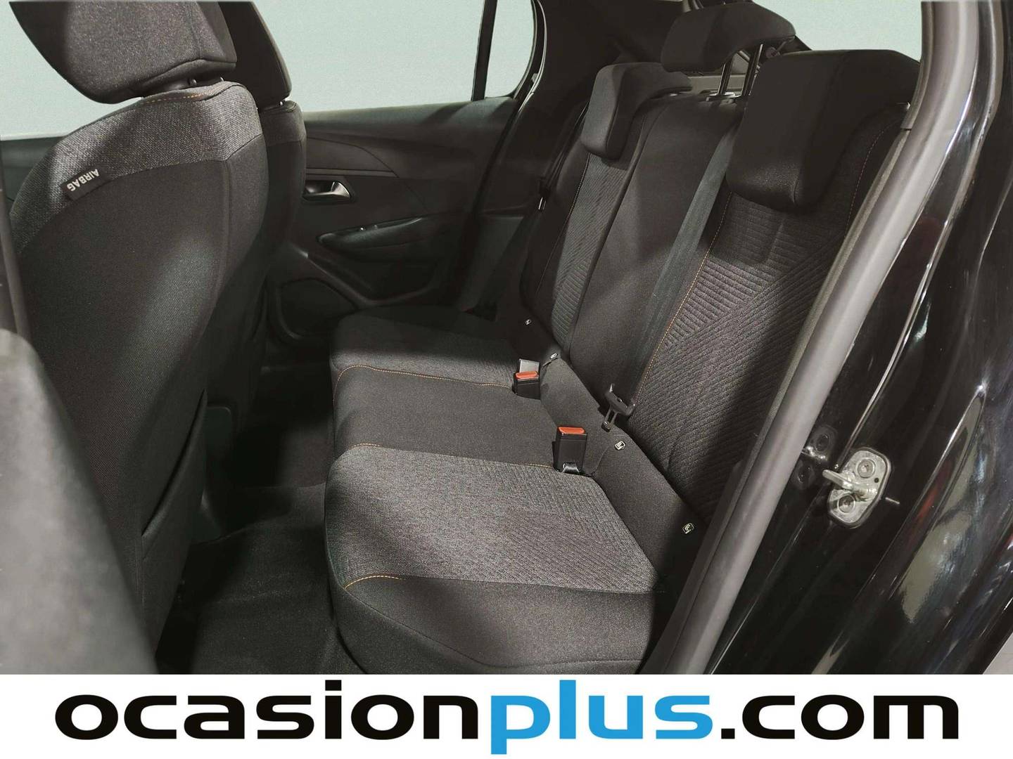 Foto asientos traseros Peugeot 208 Peugeot 208 Style Hybrid 100 eDCS6 (100 CV)