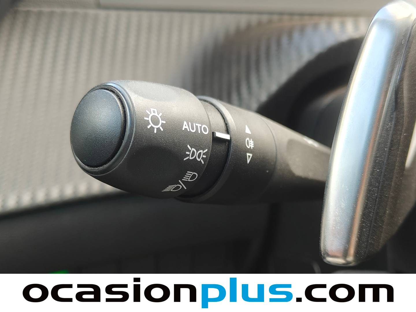 Peugeot 2008 Peugeot 2008 Allure Hybrid eDCS6 (145 CV) 145cv