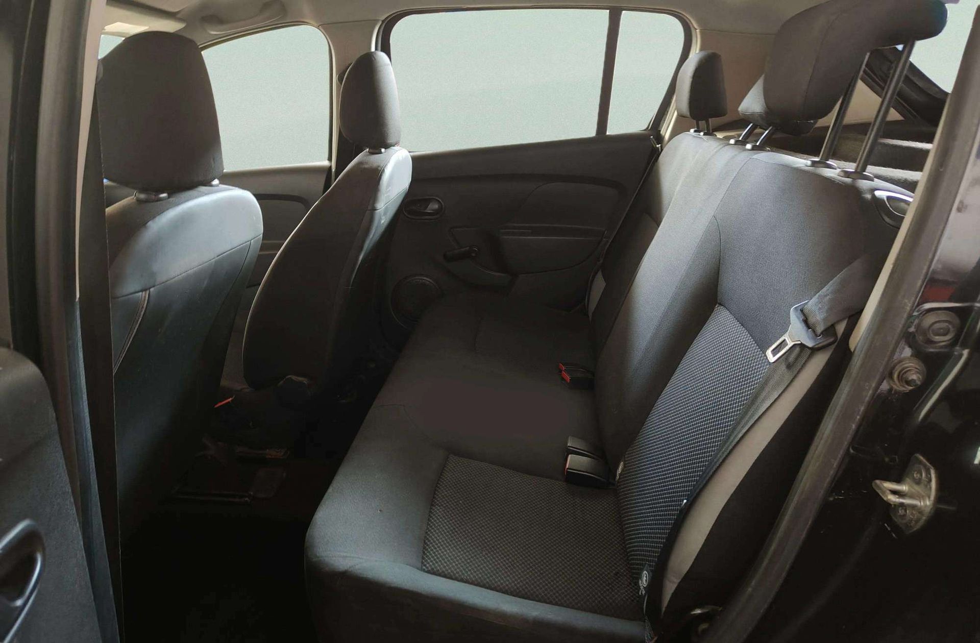 Dacia Sandero 1.2 Ambiance - foto 9