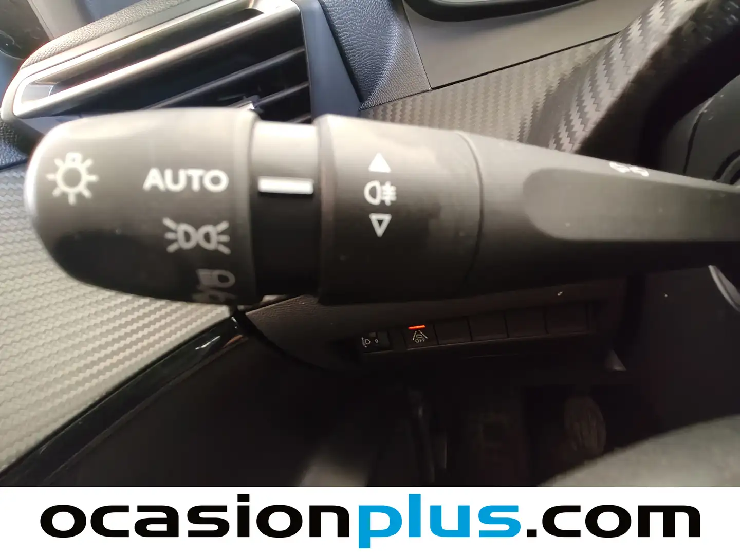 Foto Peugeot 208 Peugeot 208 PureTech 100 Allure (100 CV)