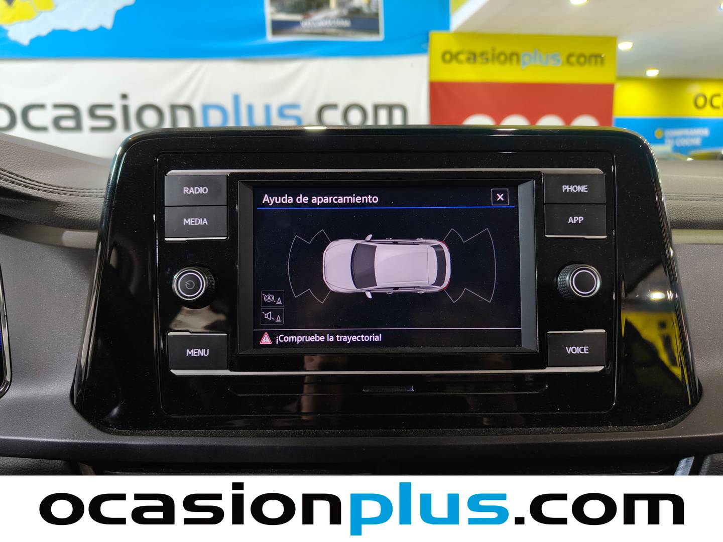 Equipamiento del Volkswagen T-Roc Volkswagen T-Roc 1.0 TSI T-Roc (110 CV)