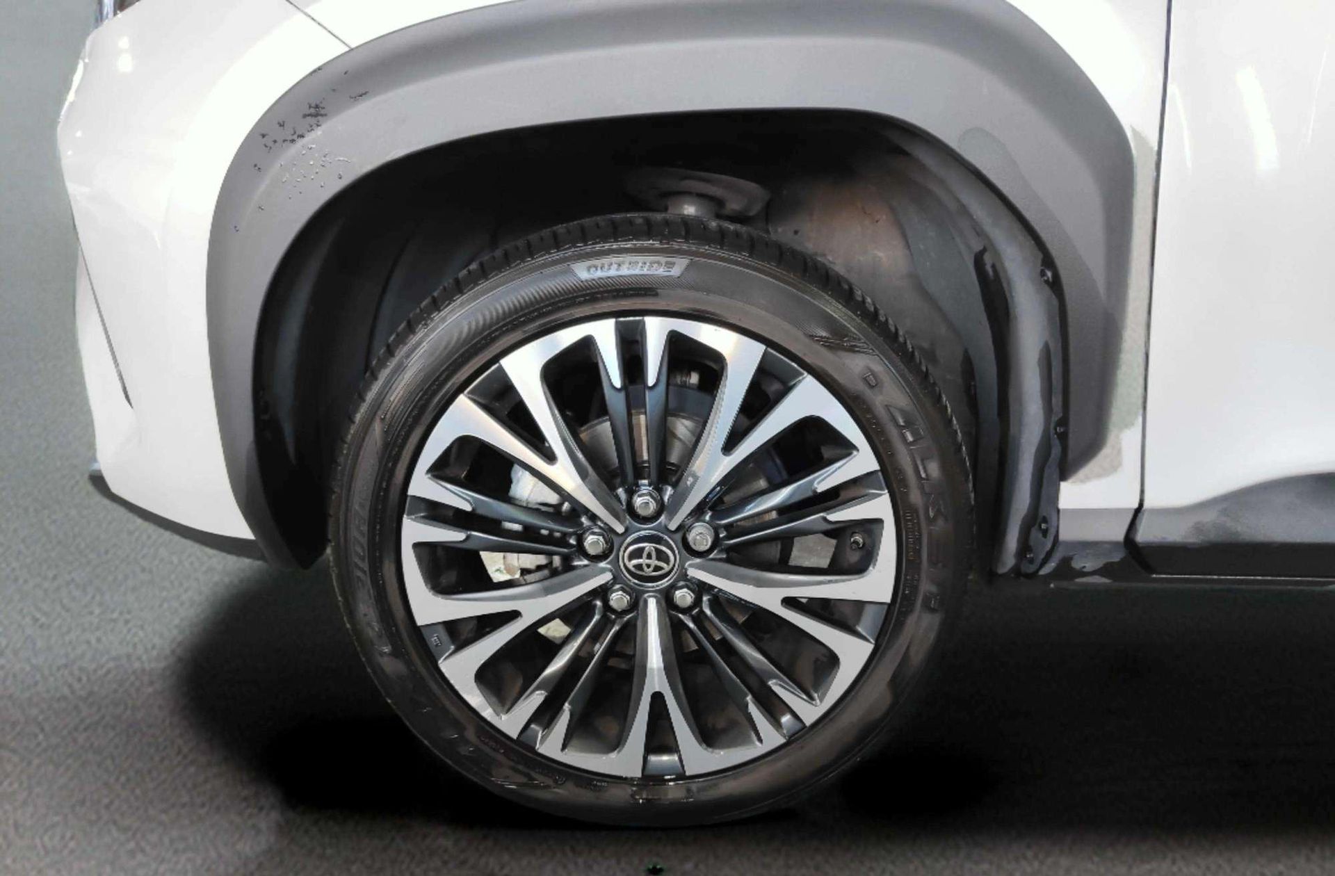 Toyota Yaris Cross 120H Style - foto 39
