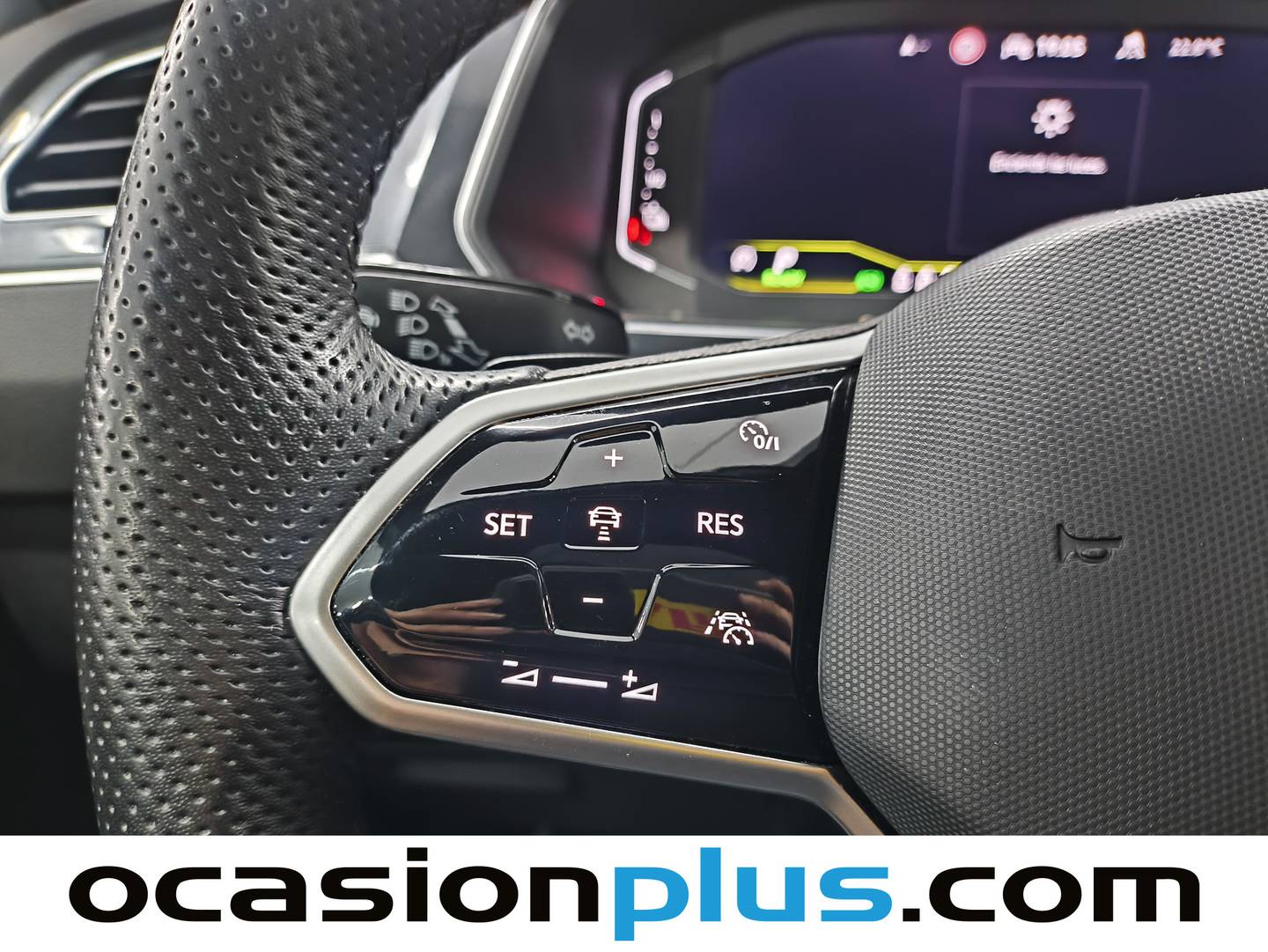 Foto Volkswagen Tiguan Volkswagen Tiguan R-Line 1.4 TSI eHybrid (245 CV) DSG