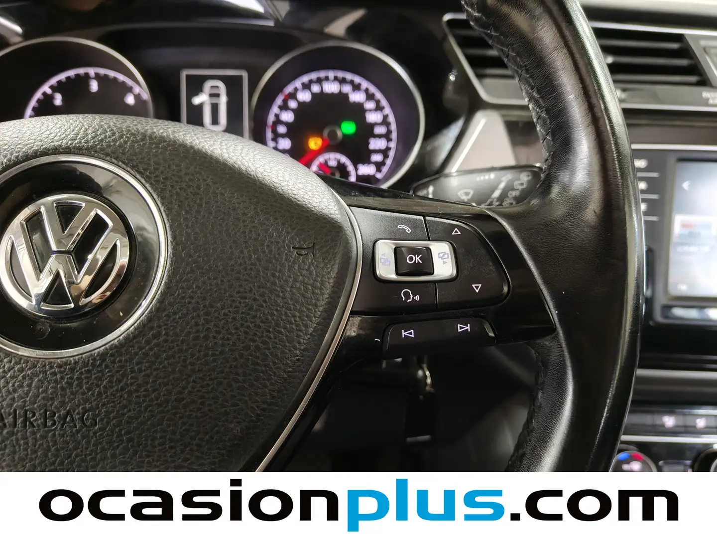 Foto Volkswagen Touran Volkswagen Touran Advance 2.0 TDI (150 CV) DSG 7 Plazas