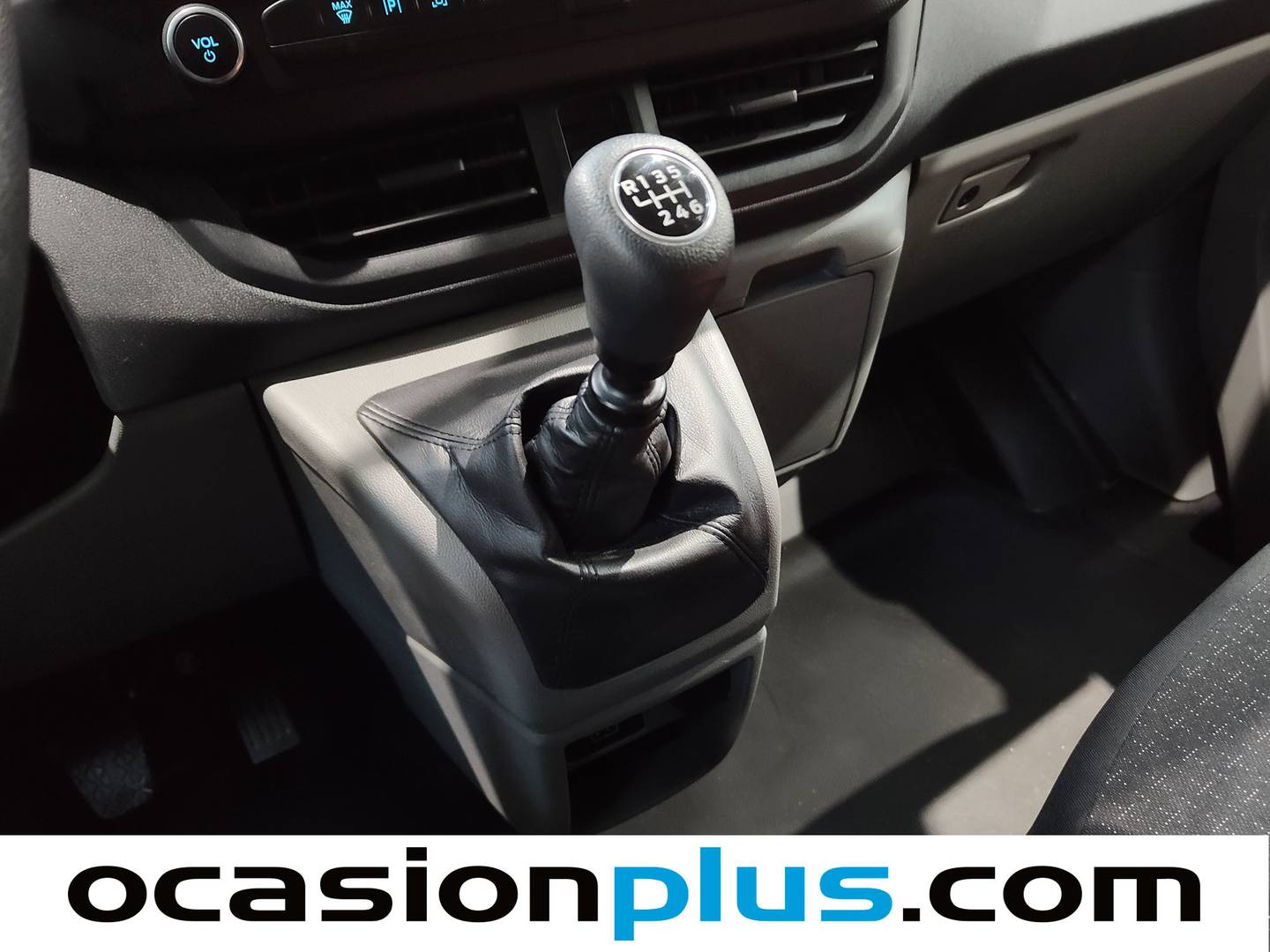 Ford Transit Custom Ford Transit Custom Kombi 2.0 EcoBlue 320 L1 Trend (136 CV) de segunda mano