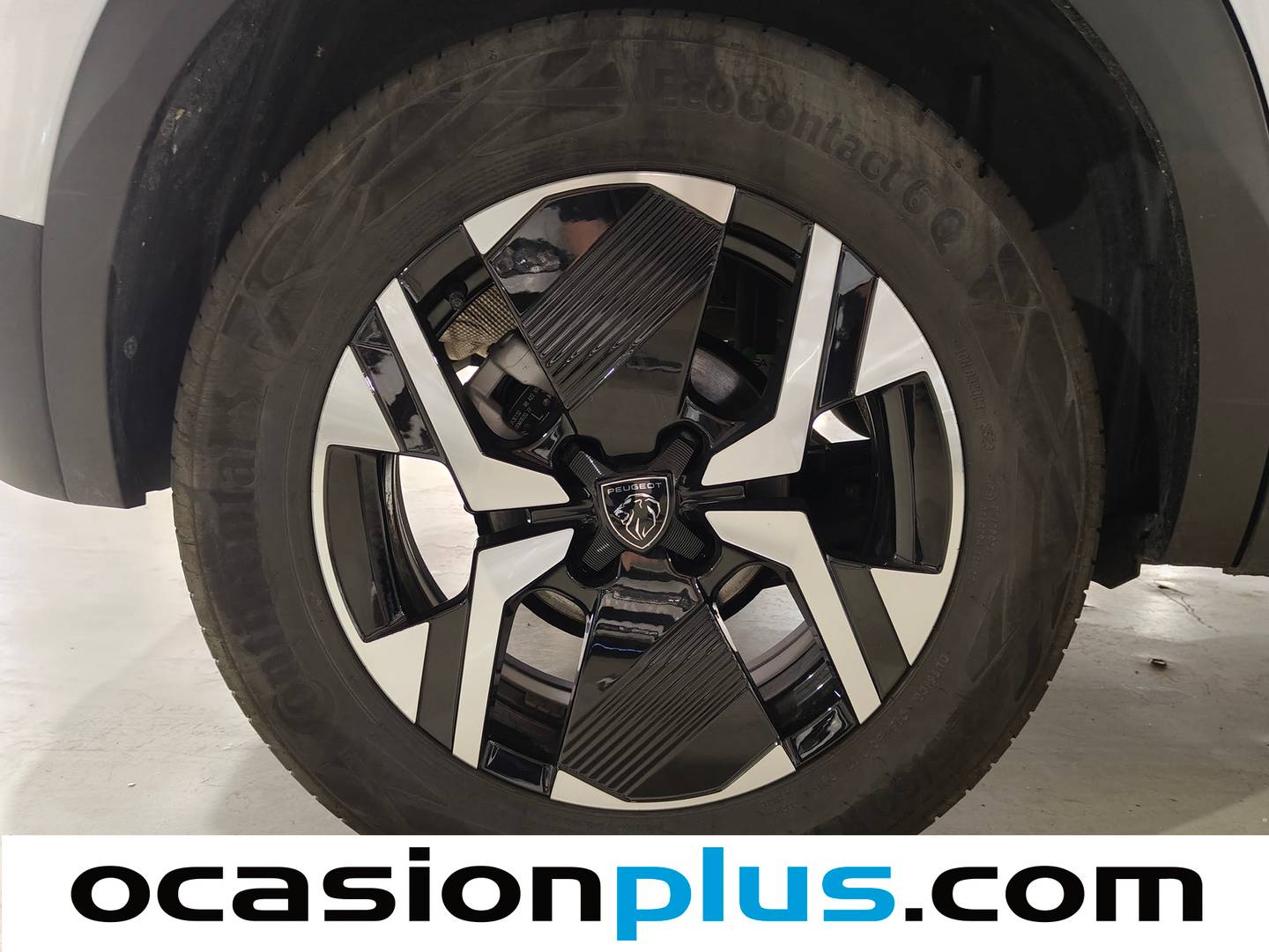 Peugeot 2008 Peugeot 2008 PureTech 130 S&S Allure EAT8 (130 CV) automático