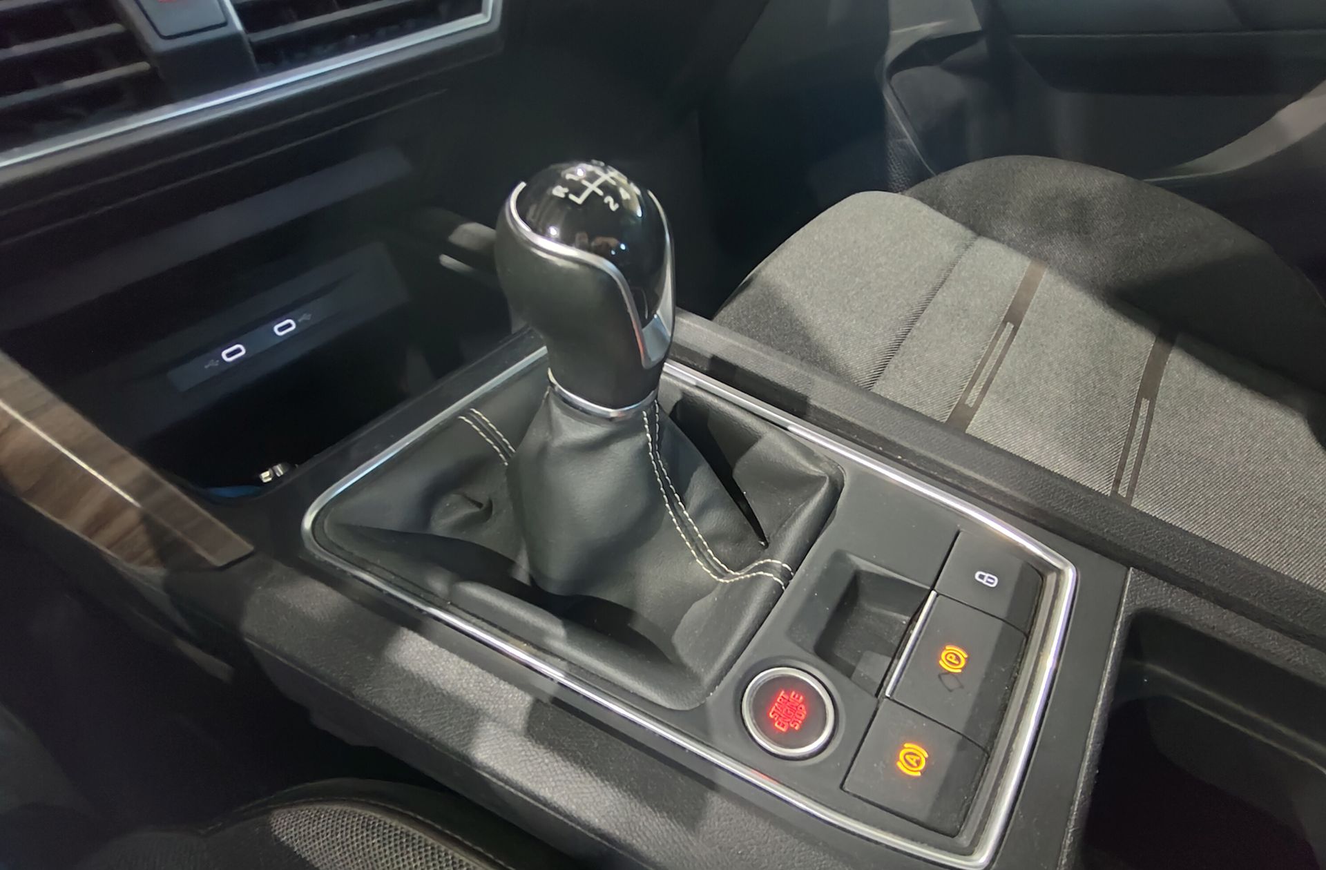 SEAT León ST 1.5 TSI Xcellence Launch Pack L - foto 5