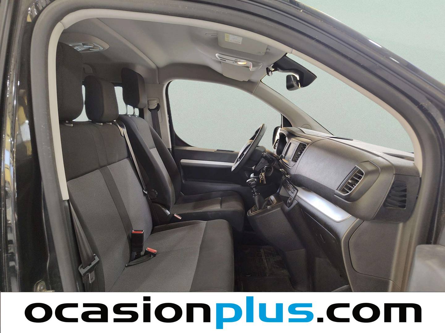 Peugeot Traveller Peugeot Traveller 2.0 BlueHDi Business Standard (150 CV)9 Plazas km 0
