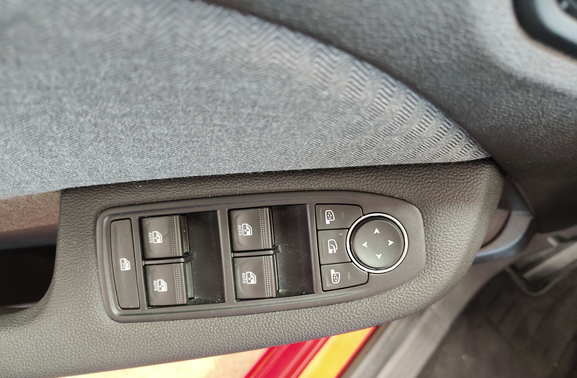 Renault Clio Techno TCe - foto 31