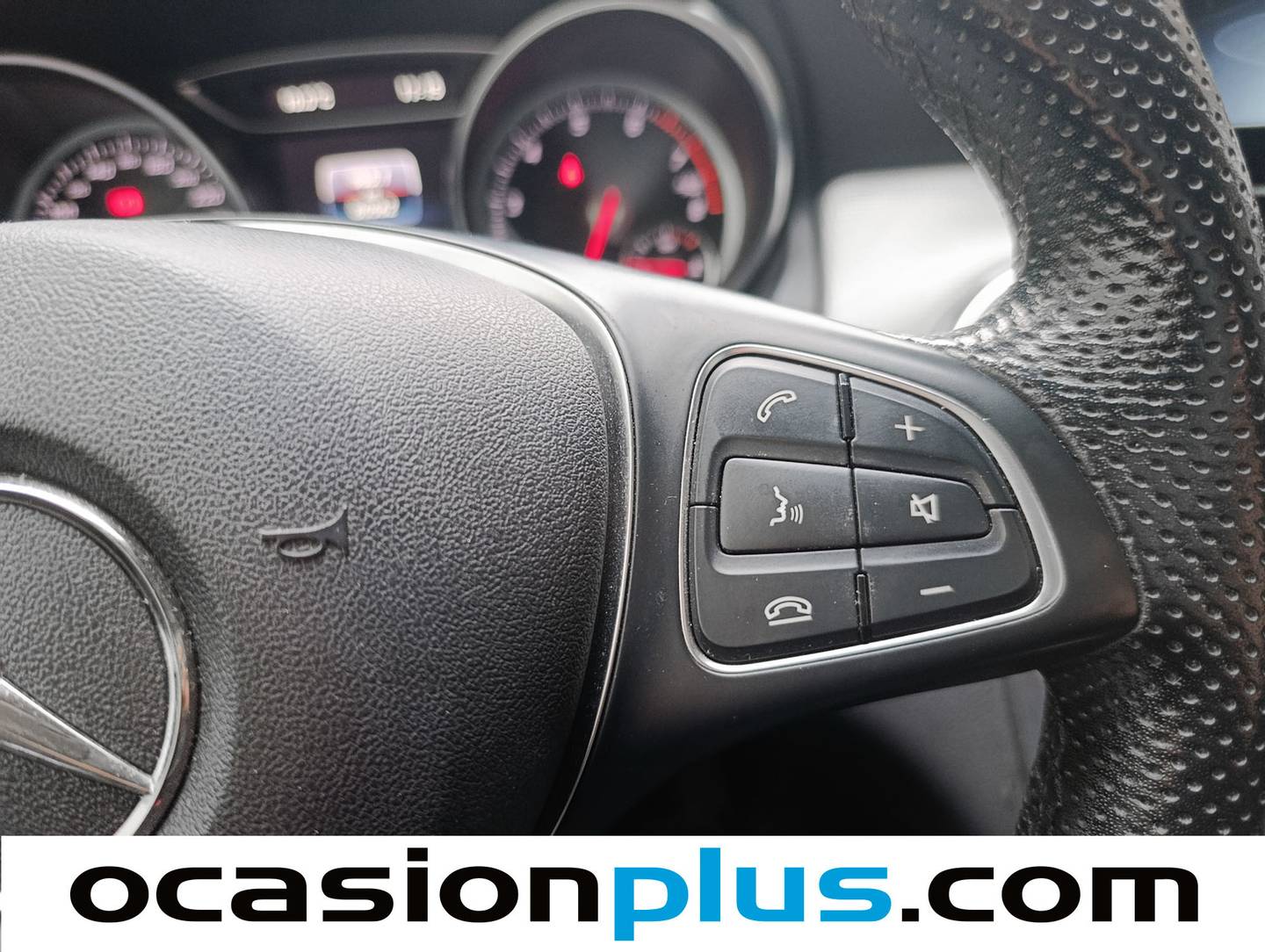 Mercedes GLA Mercedes-Benz GLA 180 (122 CV) barato