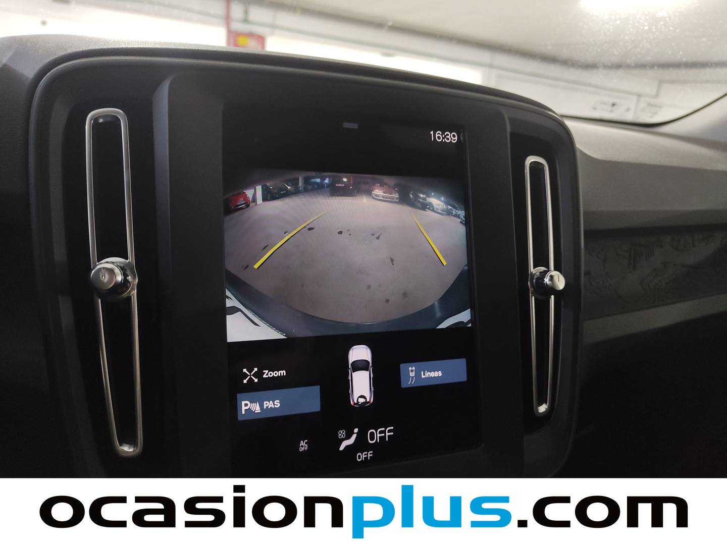 Extras y acabados del Volvo XC40 Volvo XC40 T2 Essential (129 CV)