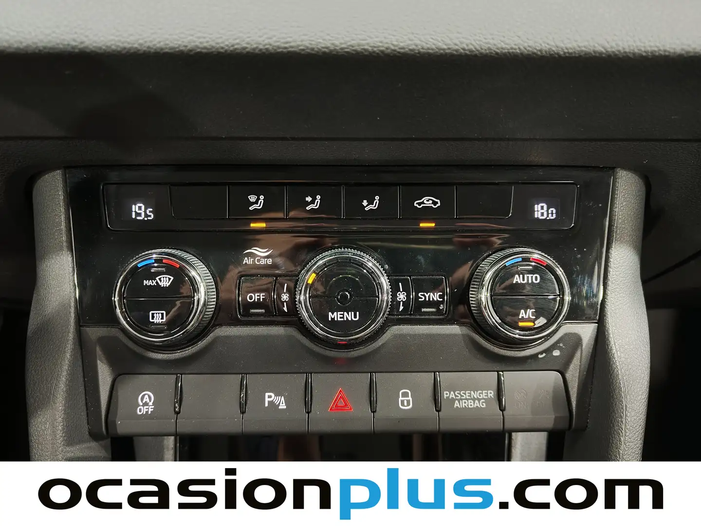 Foto Skoda Karoq Skoda Karoq 2.0 TDI Selection (115 CV)