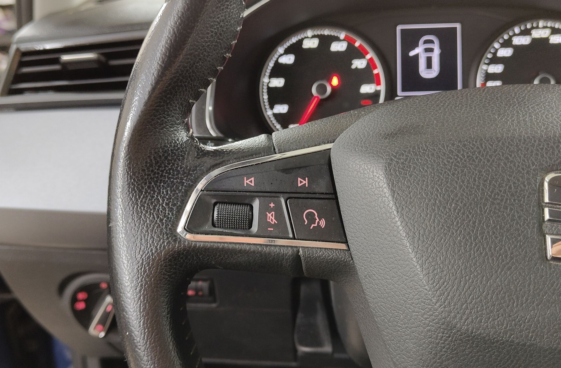 SEAT Arona 1.0 TSI Style Ecomotive - foto 25