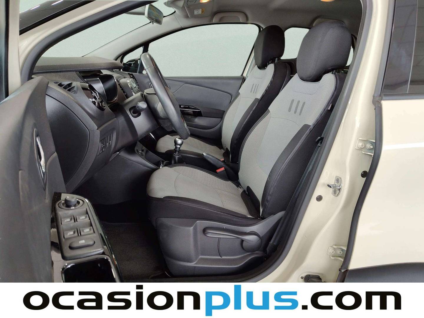 Foto asientos delanteros Renault Captur Renault Captur Zen Energy TCe (120 CV)